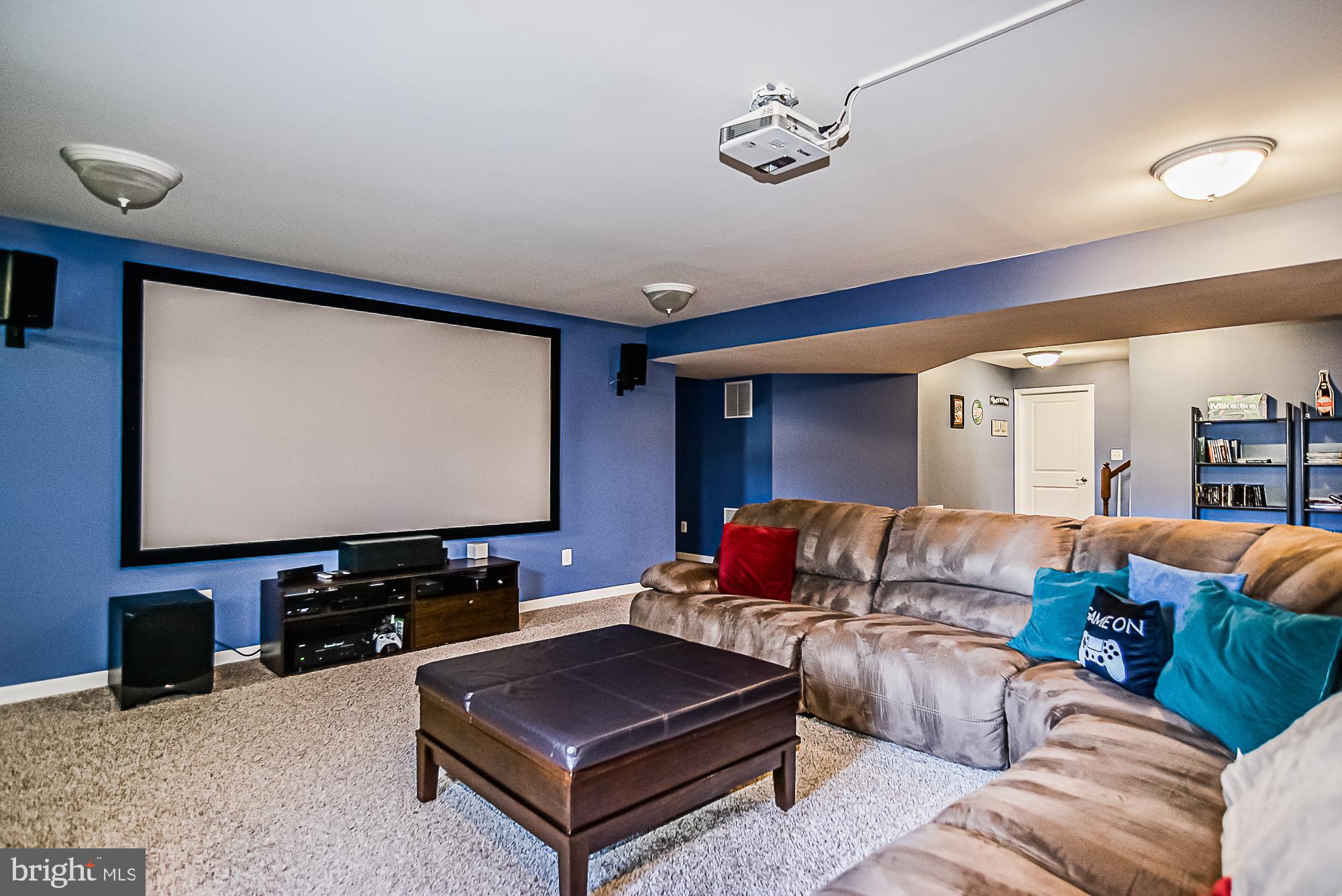 SEVEN HILLS - Residential