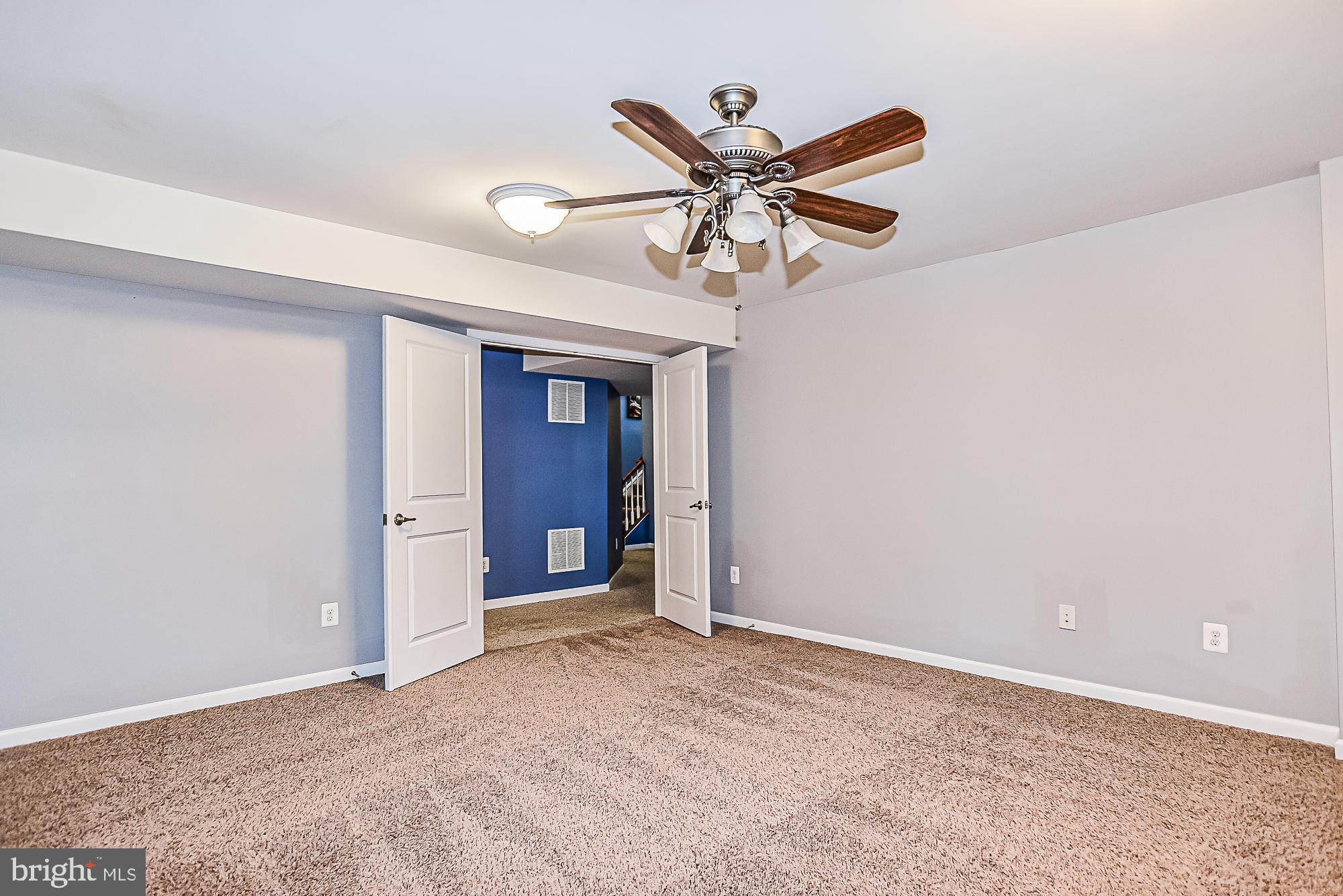 SEVEN HILLS - Residential