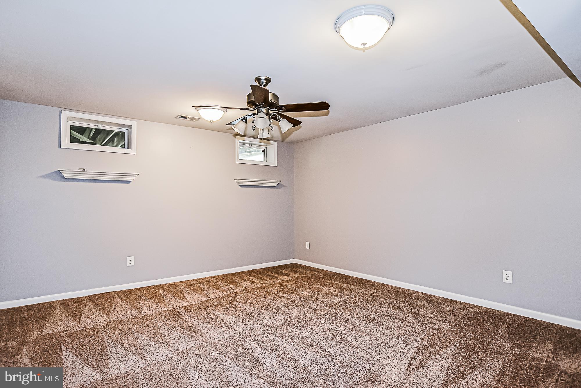 SEVEN HILLS - Residential