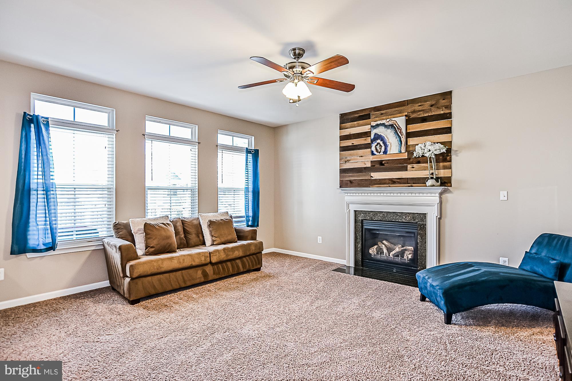 SEVEN HILLS - Residential