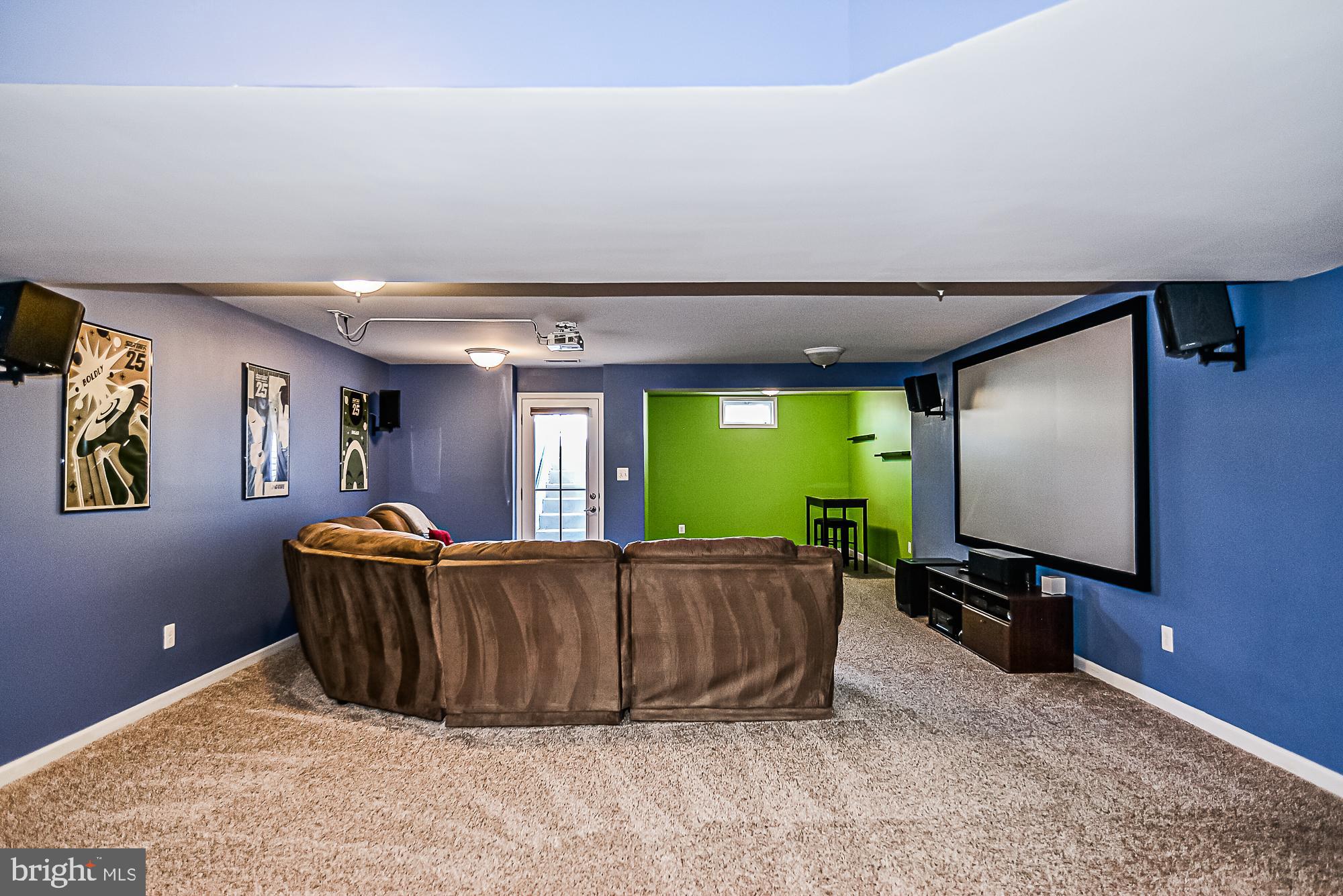 SEVEN HILLS - Residential