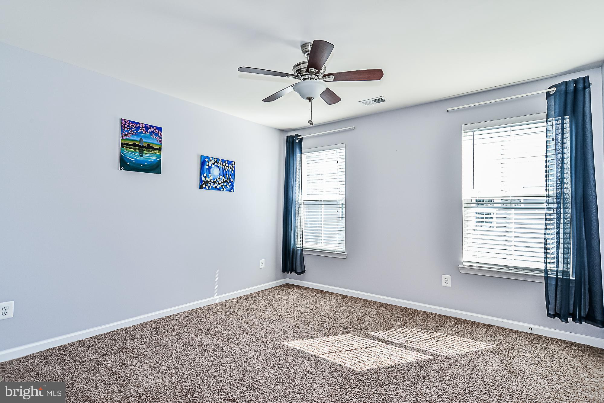 SEVEN HILLS - Residential