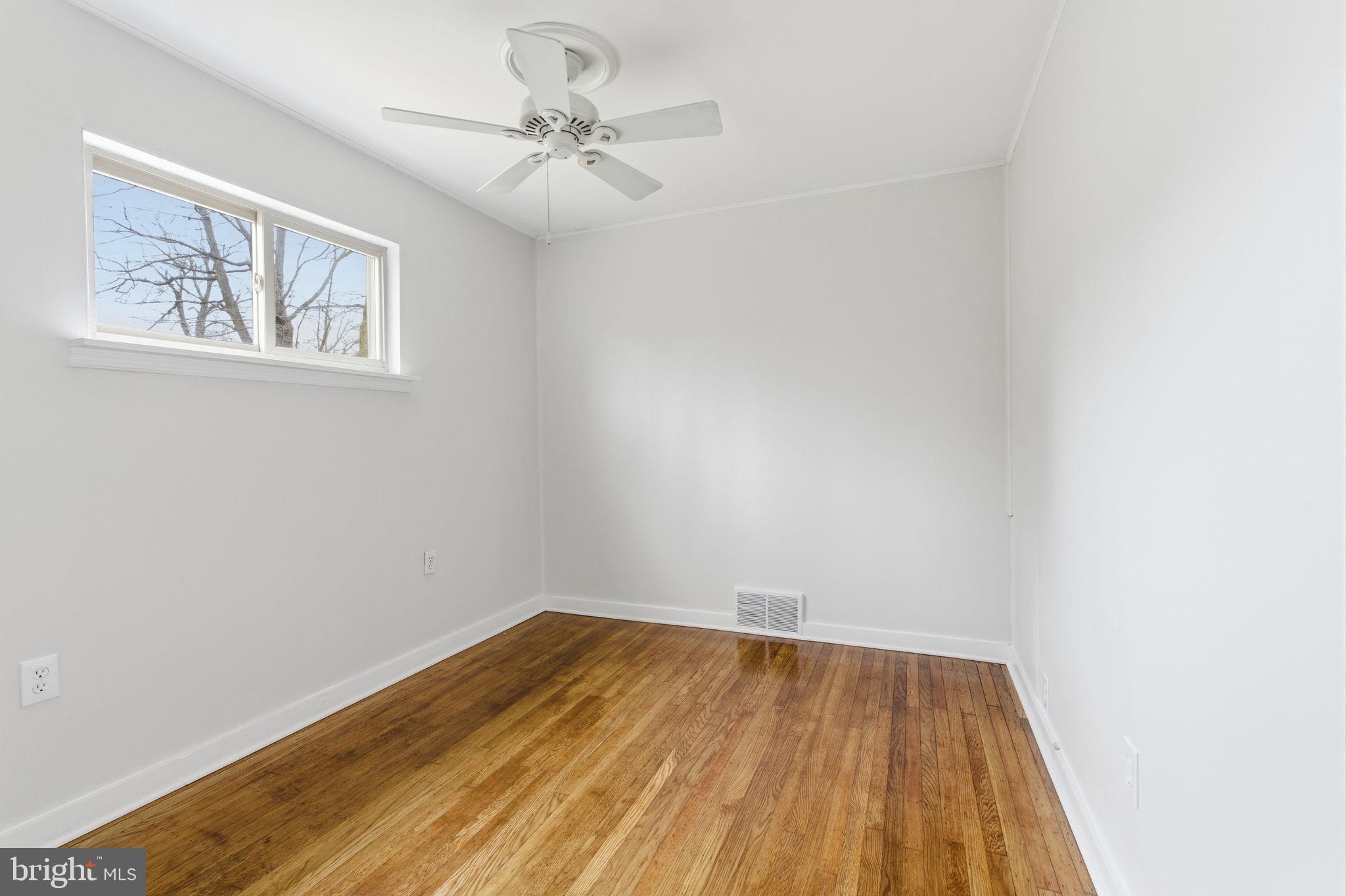 WILLOW WOODS - Residential