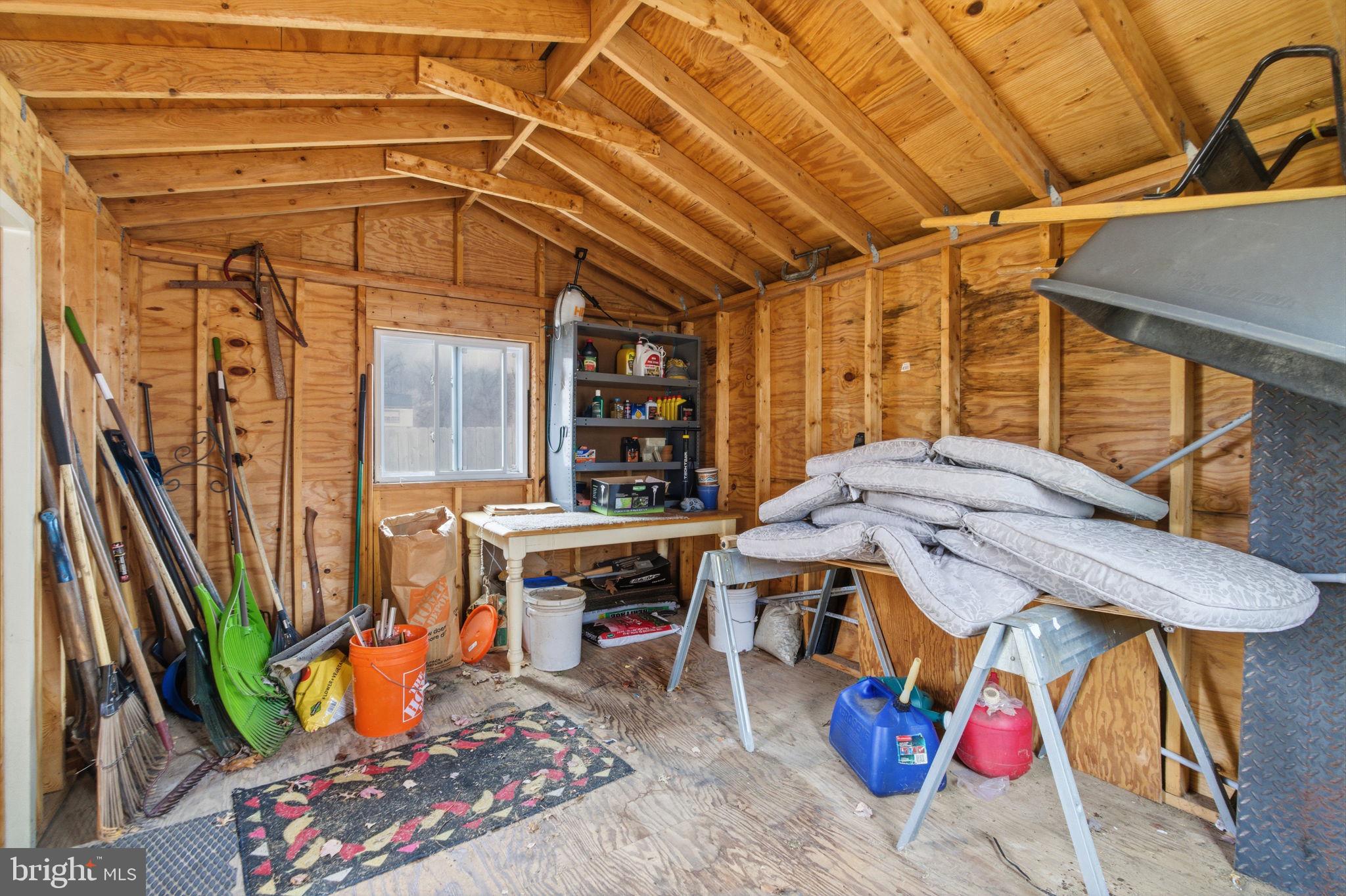 WILLOW WOODS - Residential