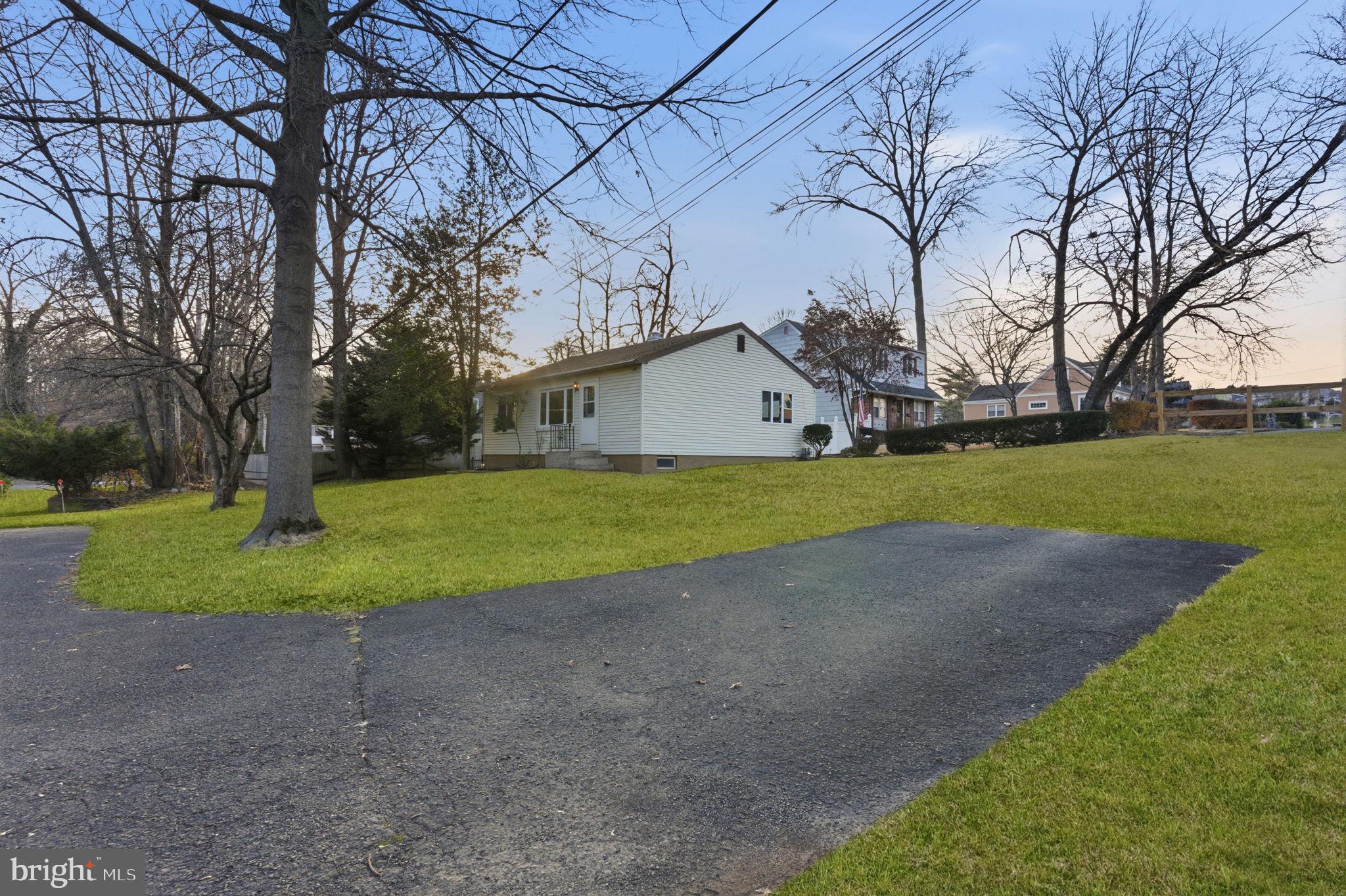 WILLOW WOODS - Residential