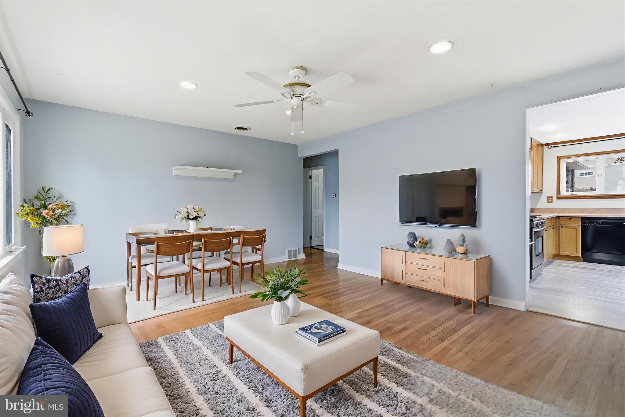 WILLOW WOODS - Residential