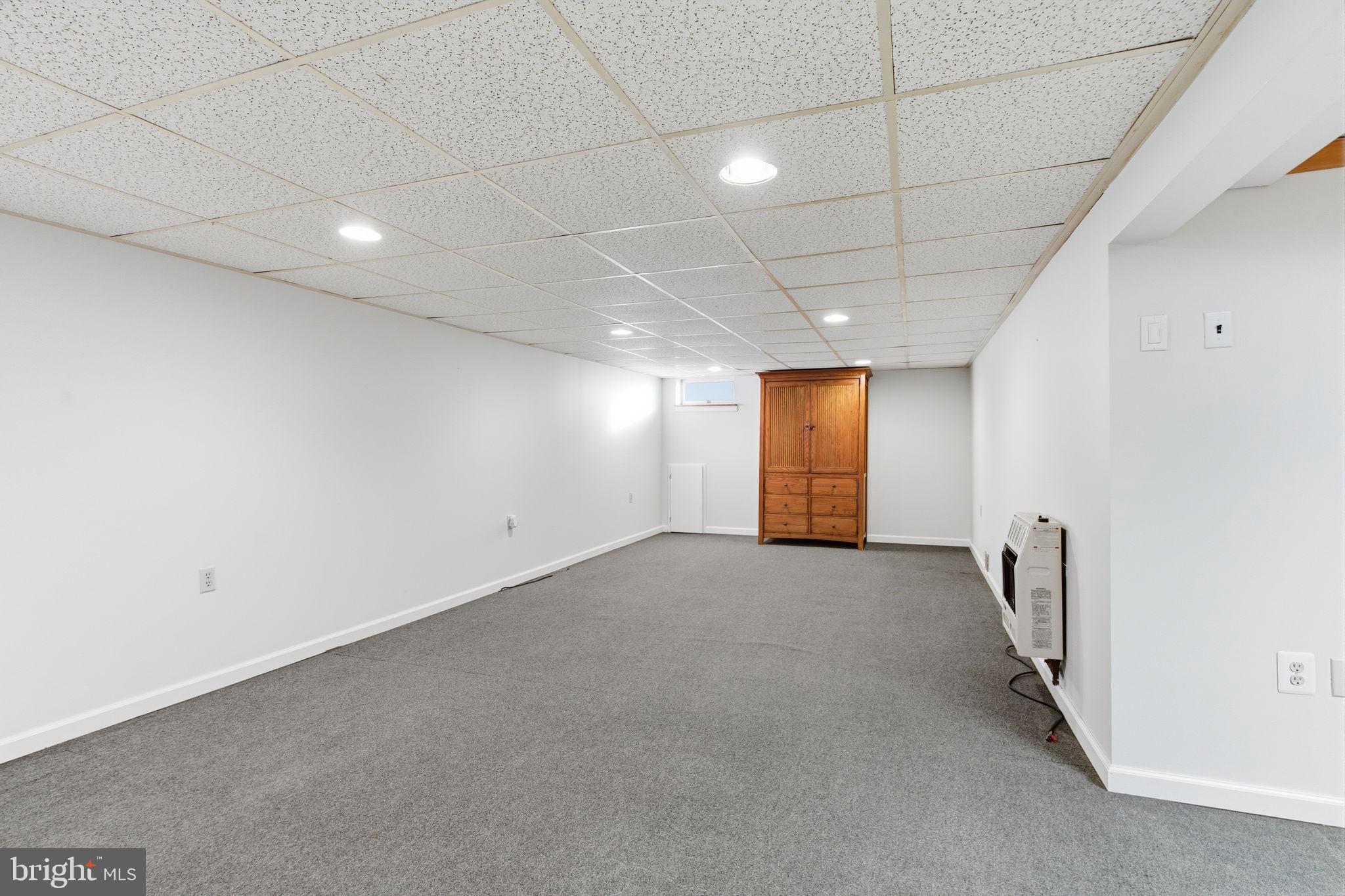 WILLOW WOODS - Residential