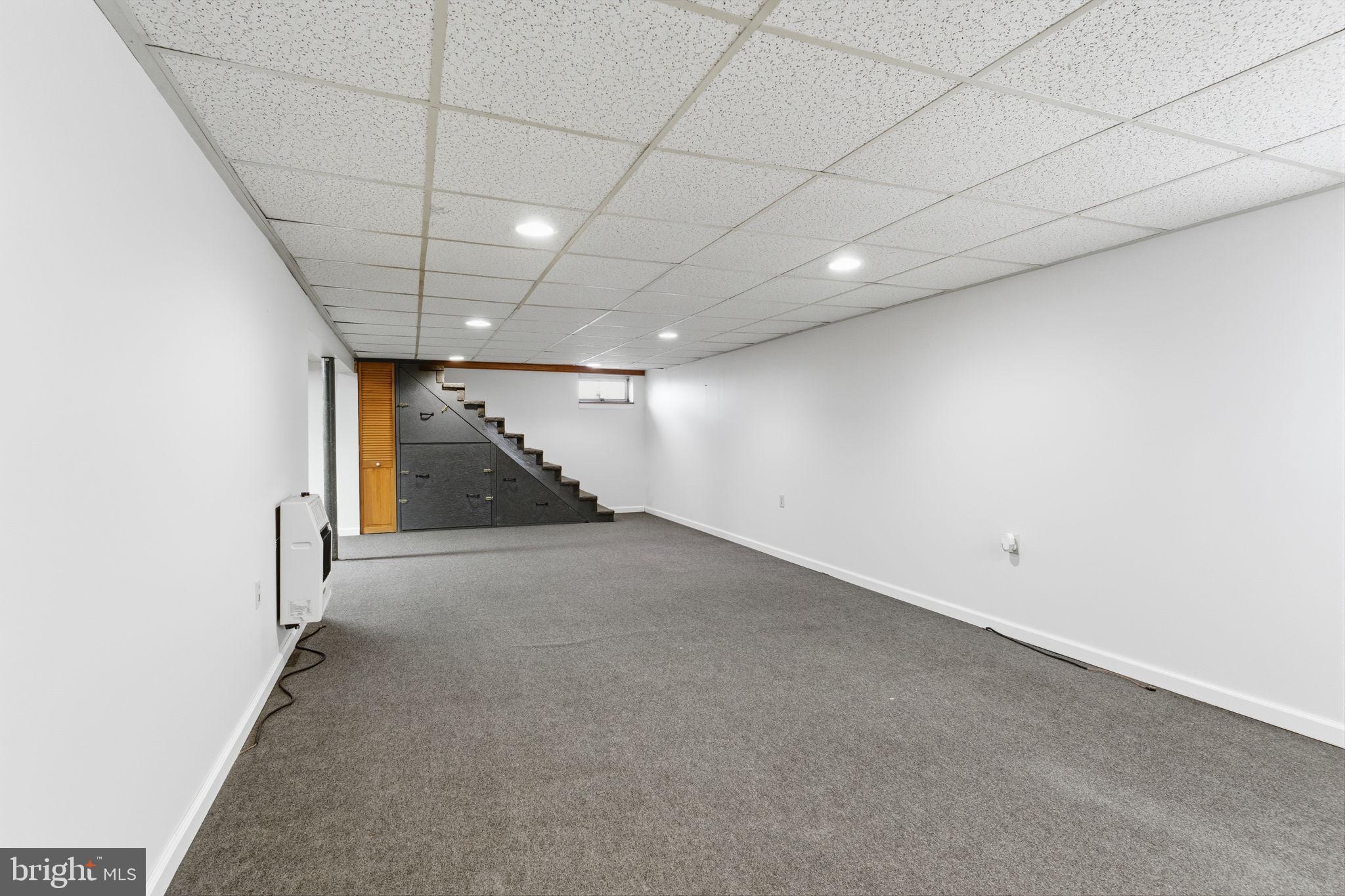 WILLOW WOODS - Residential