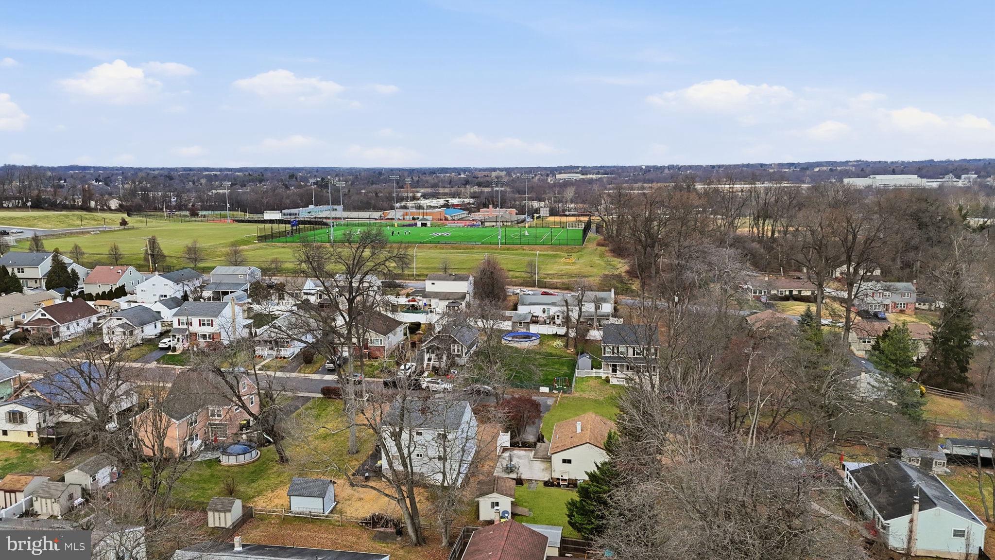 WILLOW WOODS - Residential