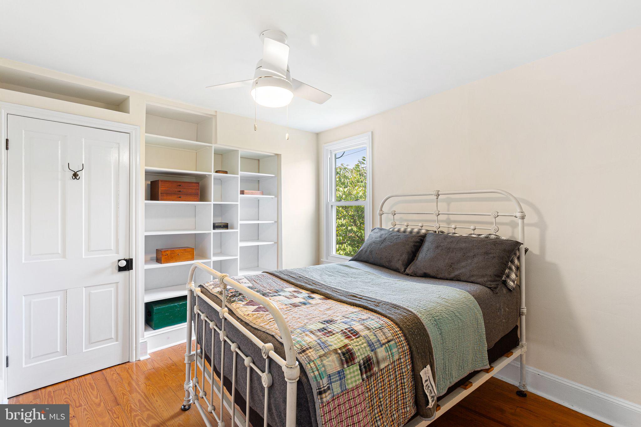 FAIRMOUNT - Residential