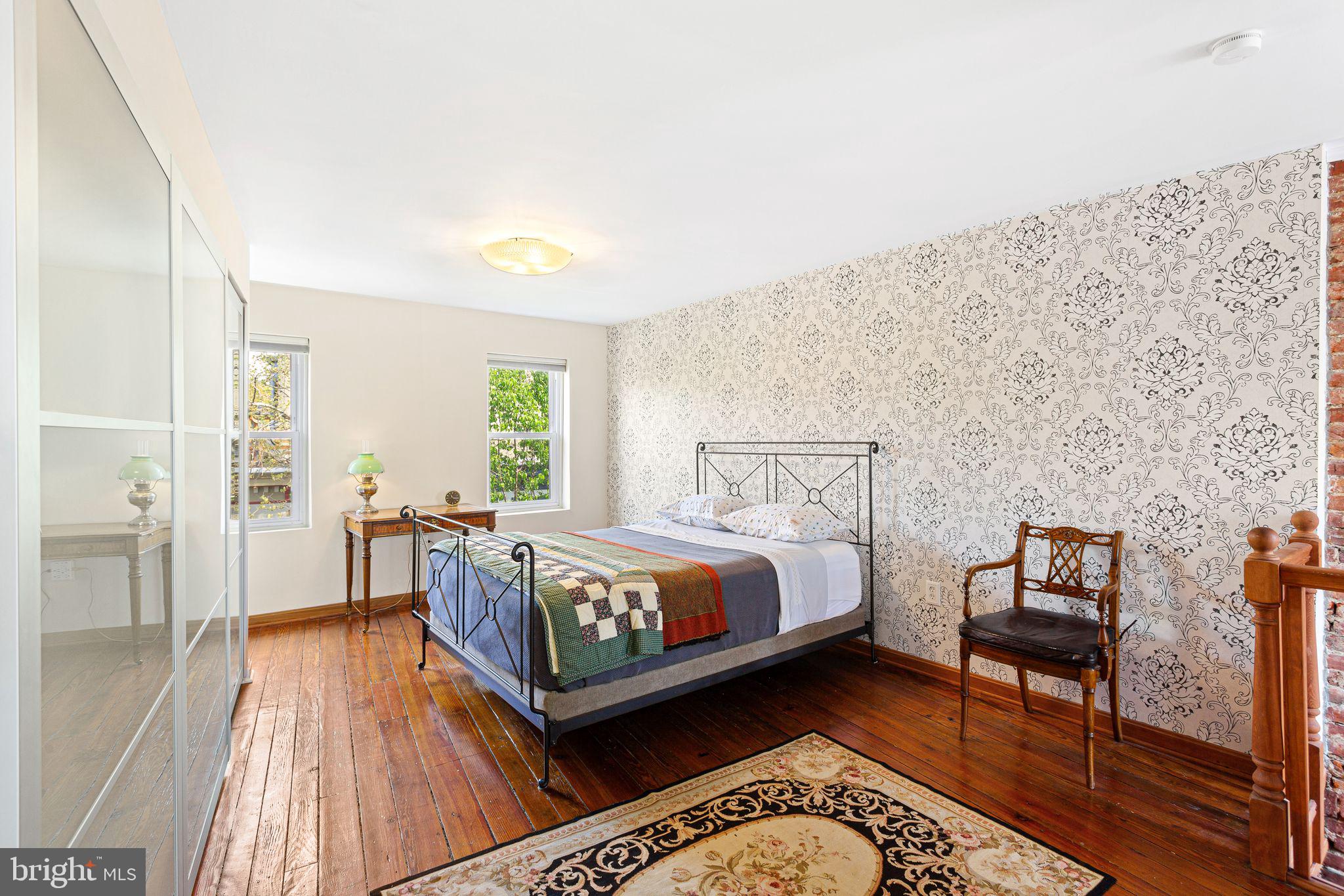 FAIRMOUNT - Residential