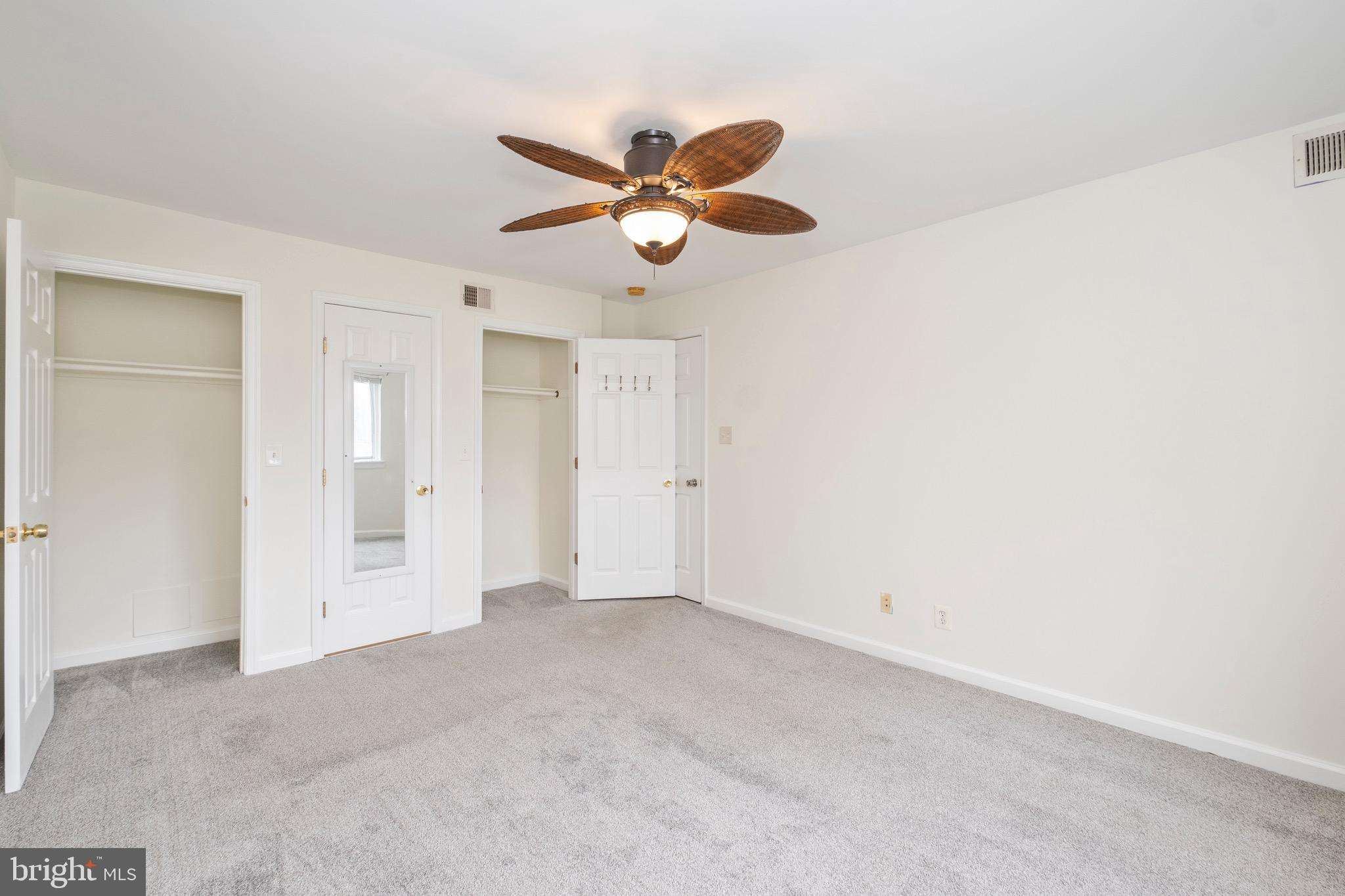 MARKHAM VIEW - Residential