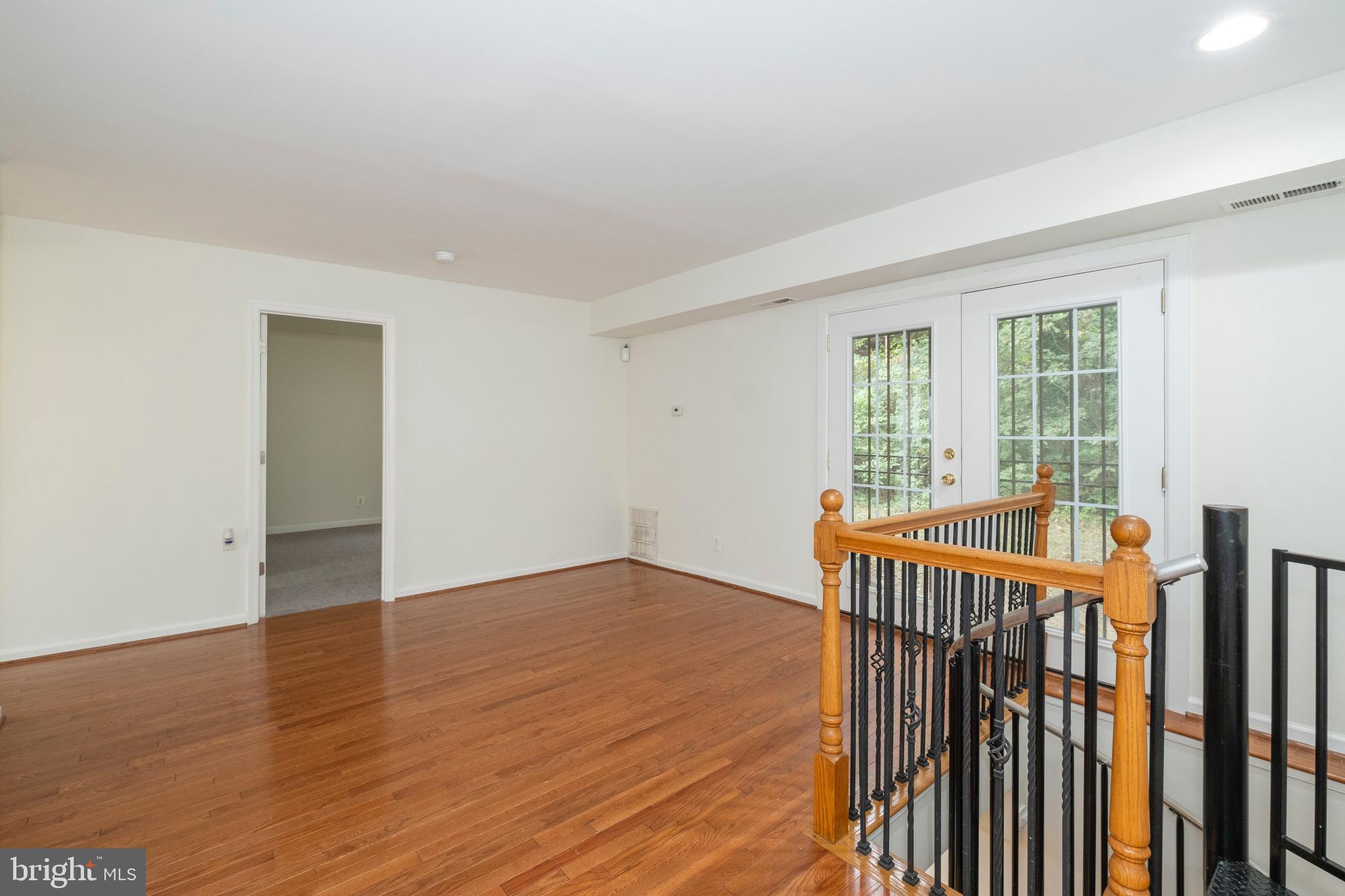 MARKHAM VIEW - Residential