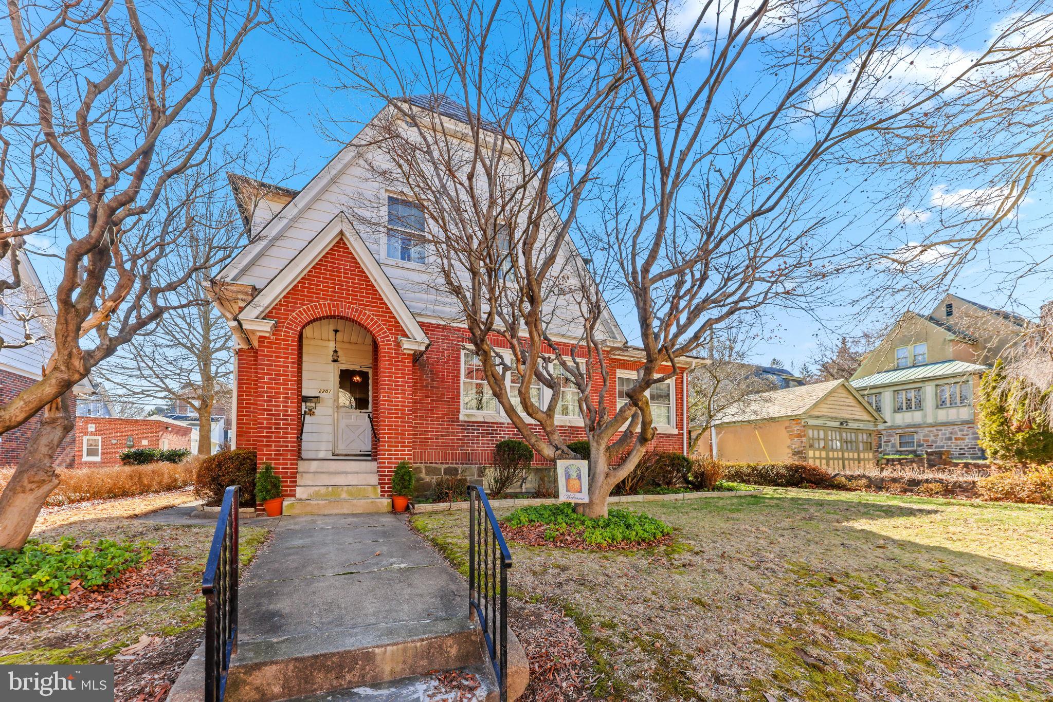 MAYFIELD - Residential