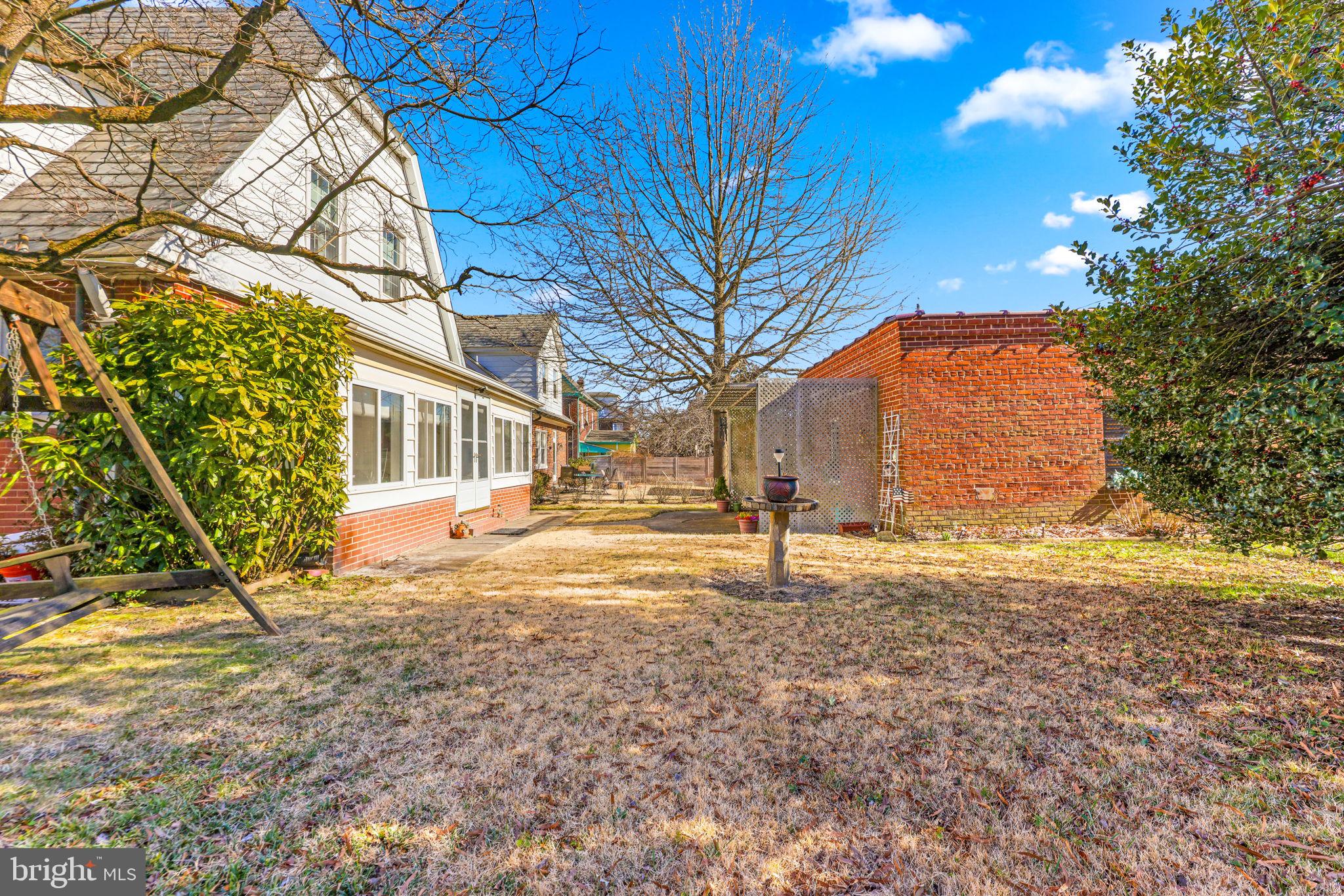 MAYFIELD - Residential