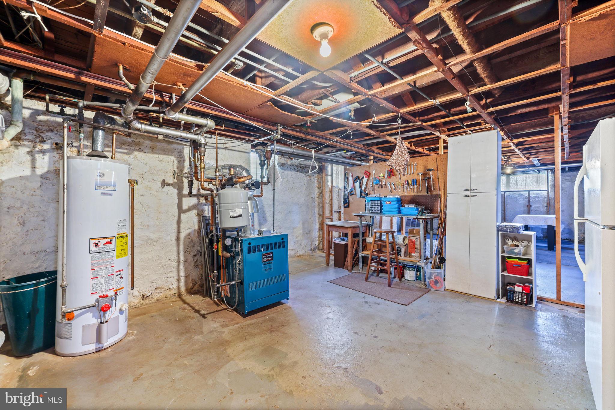 MAYFIELD - Residential