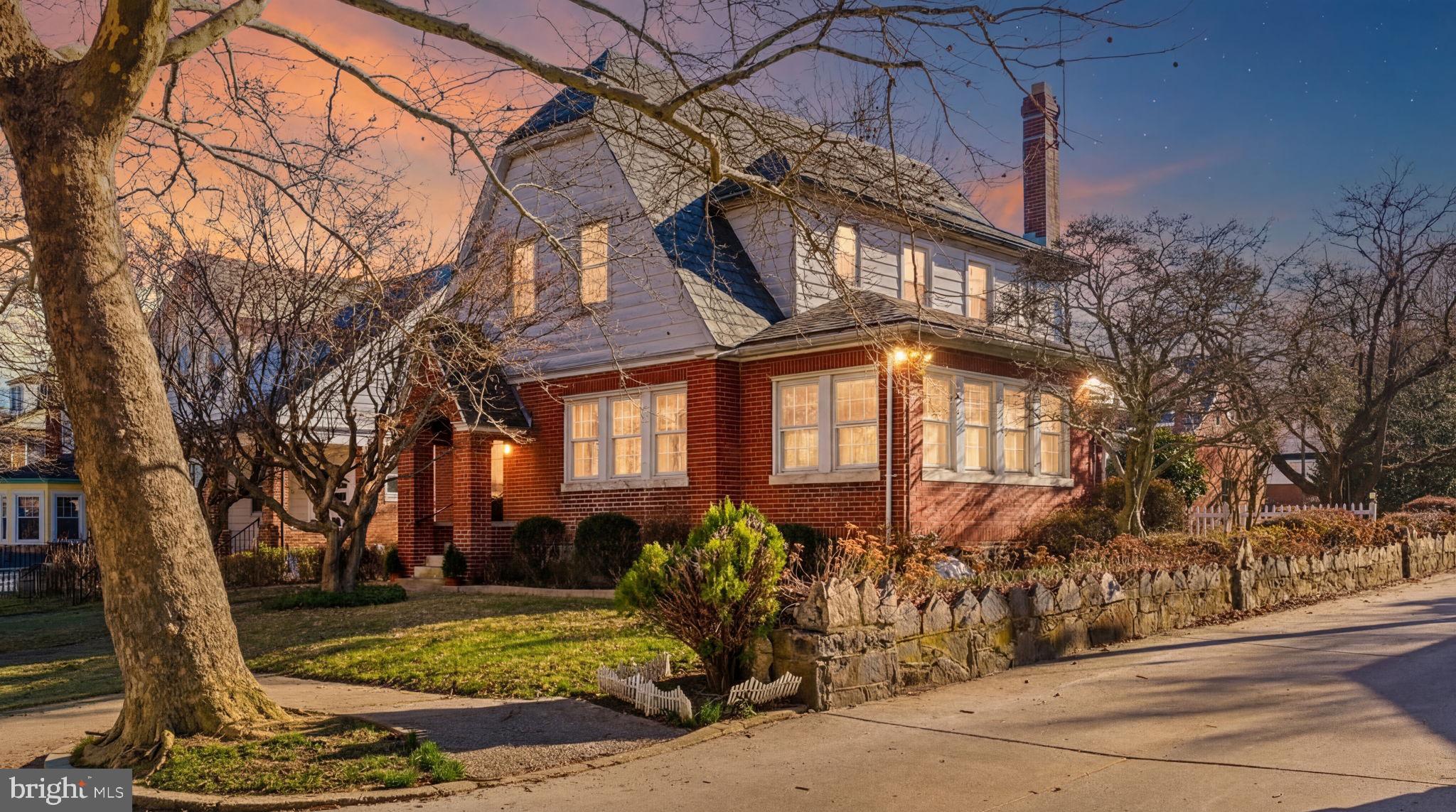 MAYFIELD - Residential