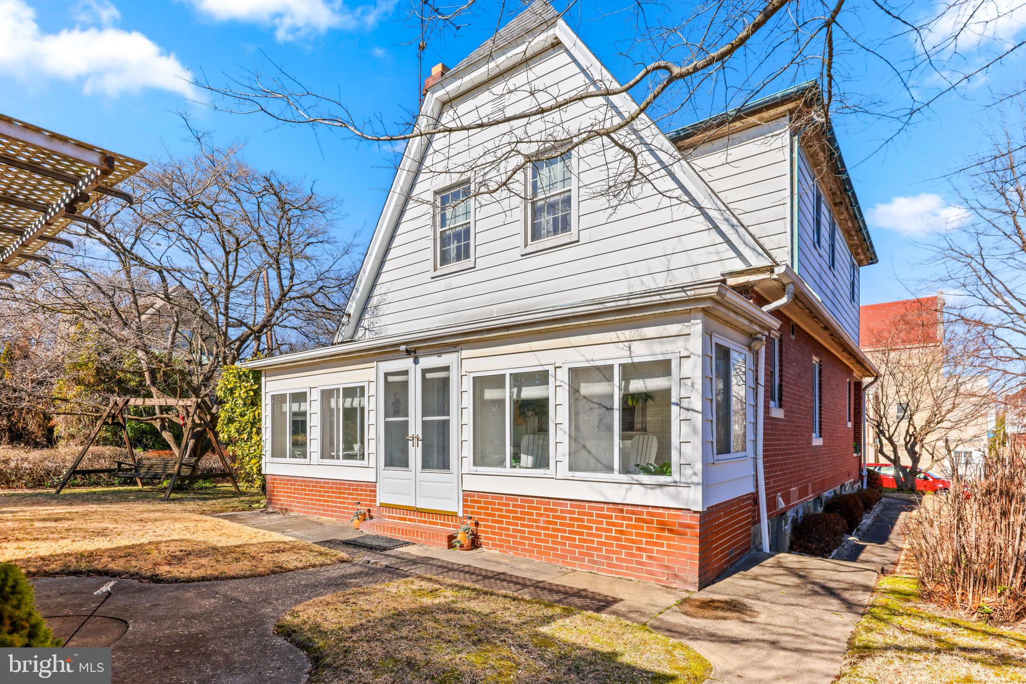 MAYFIELD - Residential