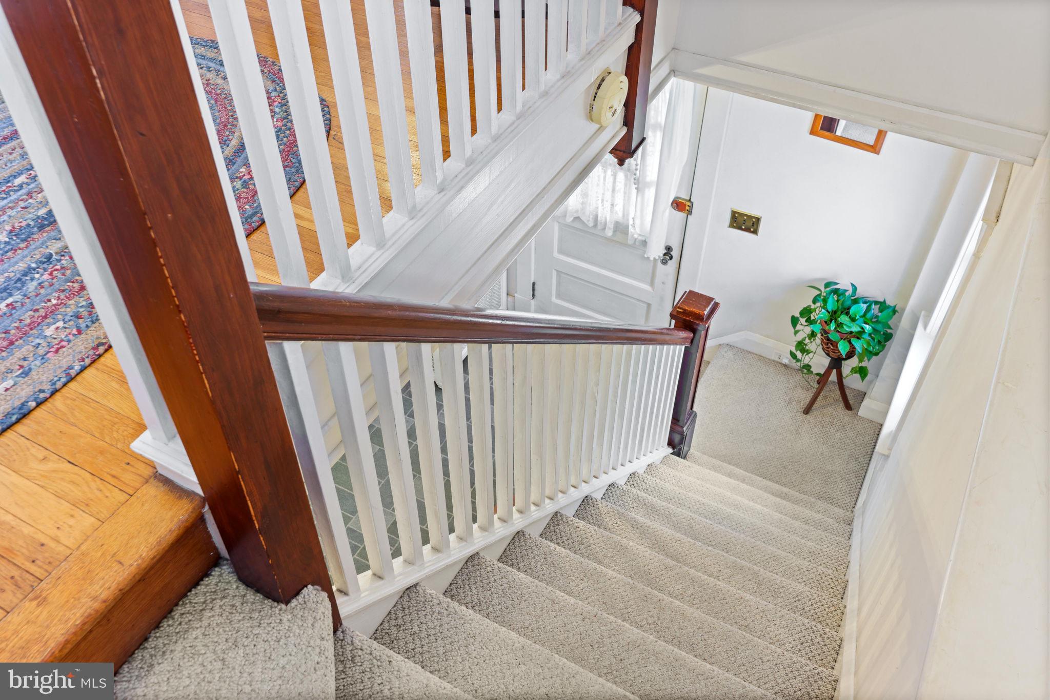 MAYFIELD - Residential