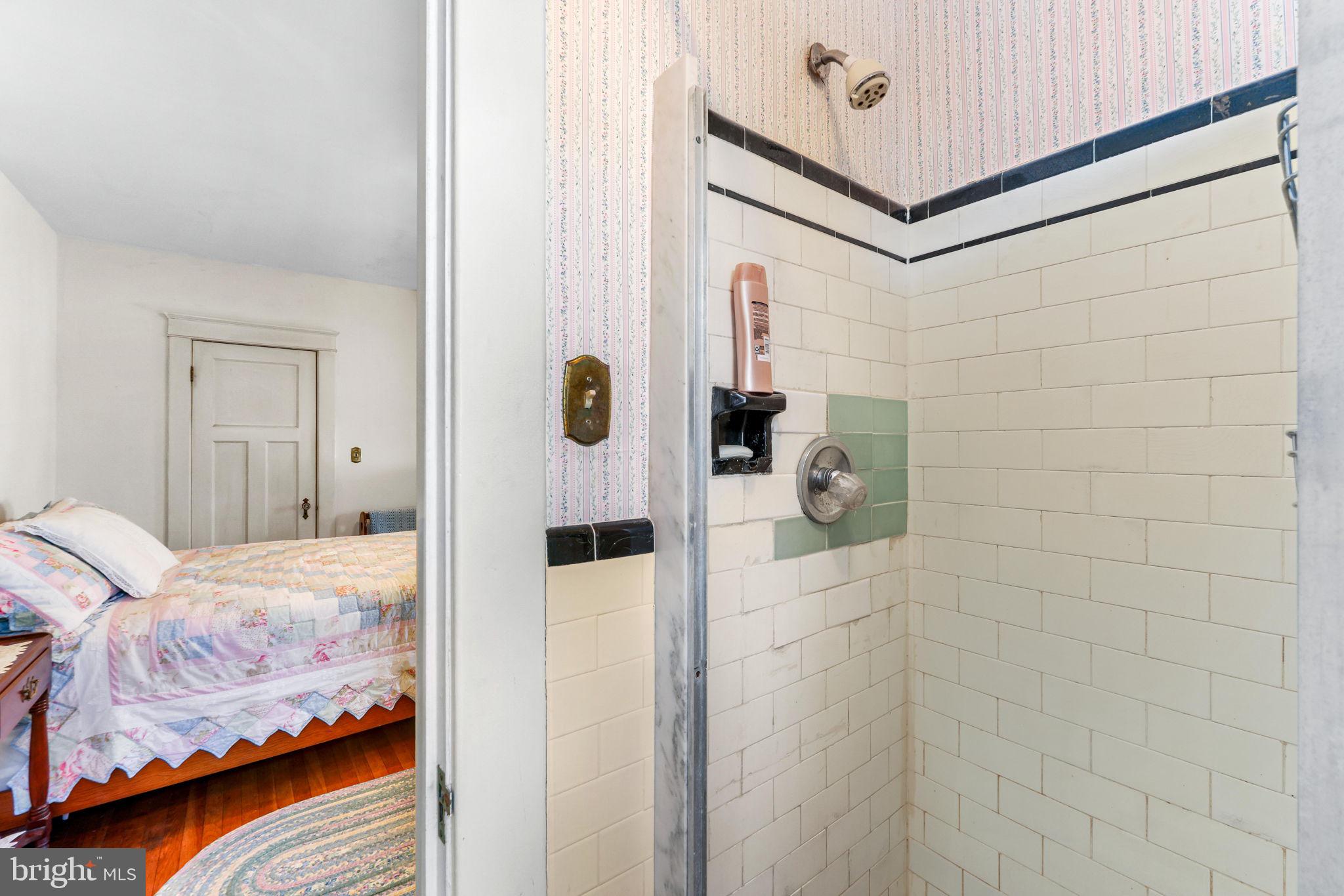 MAYFIELD - Residential