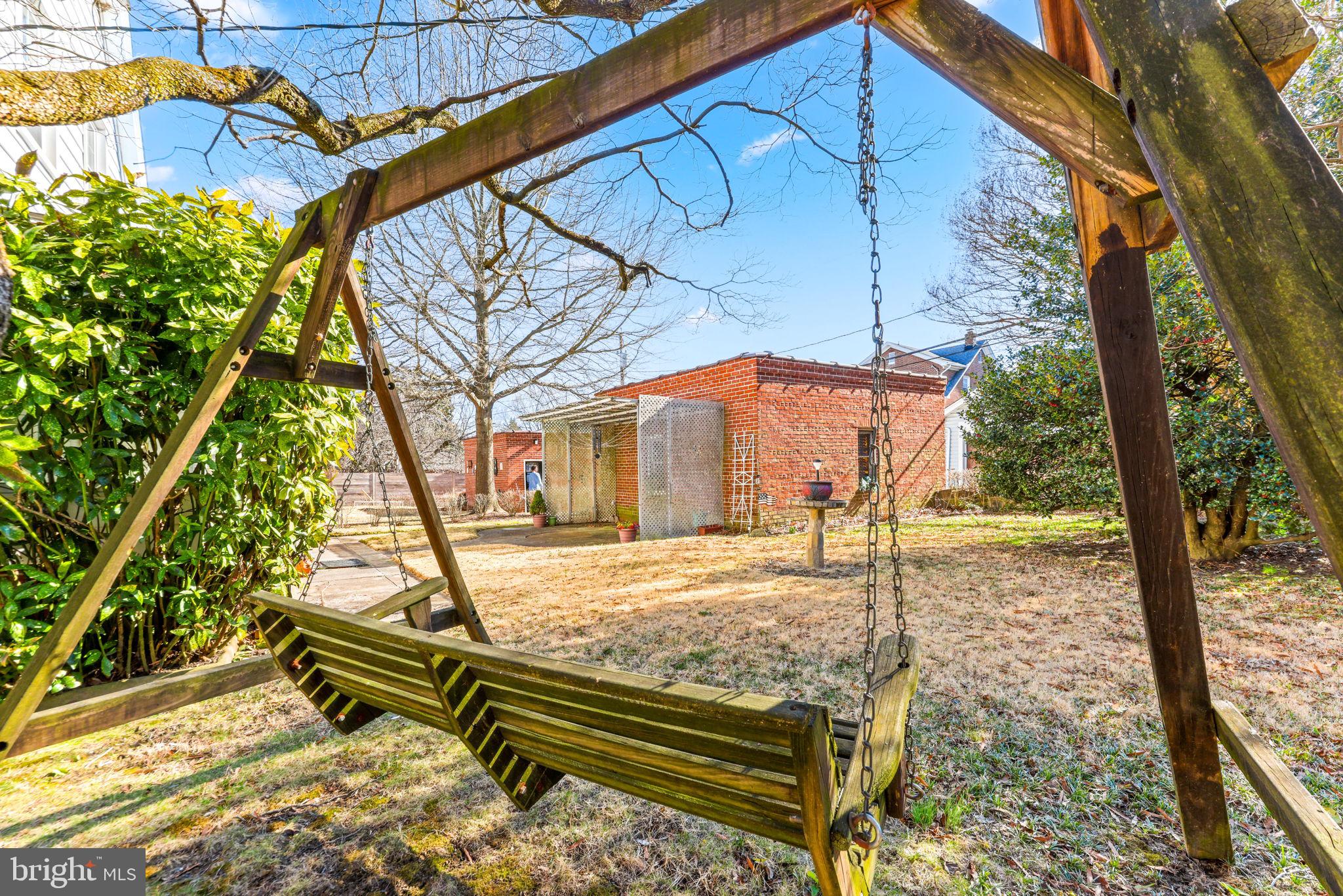 MAYFIELD - Residential