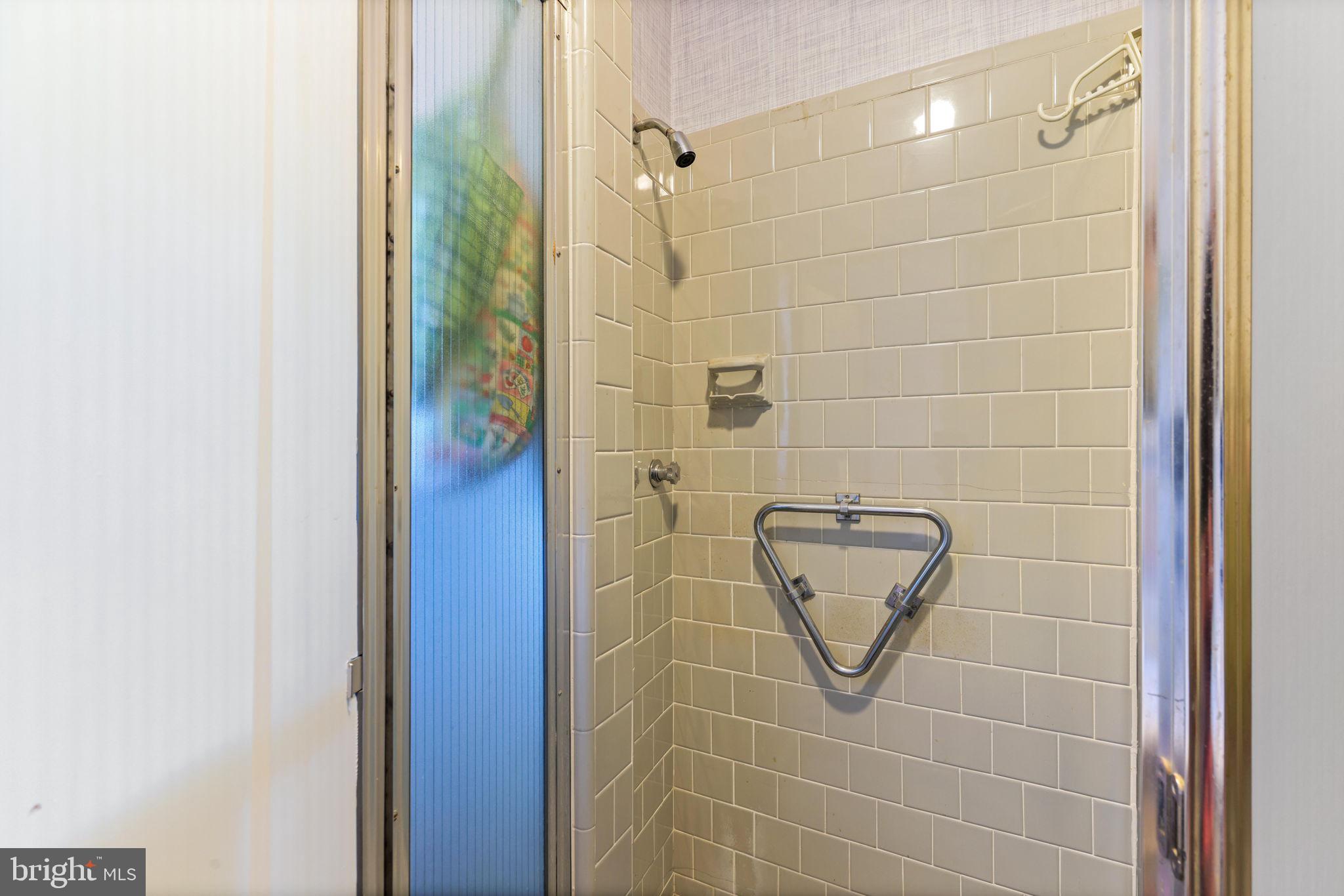 MAYFIELD - Residential