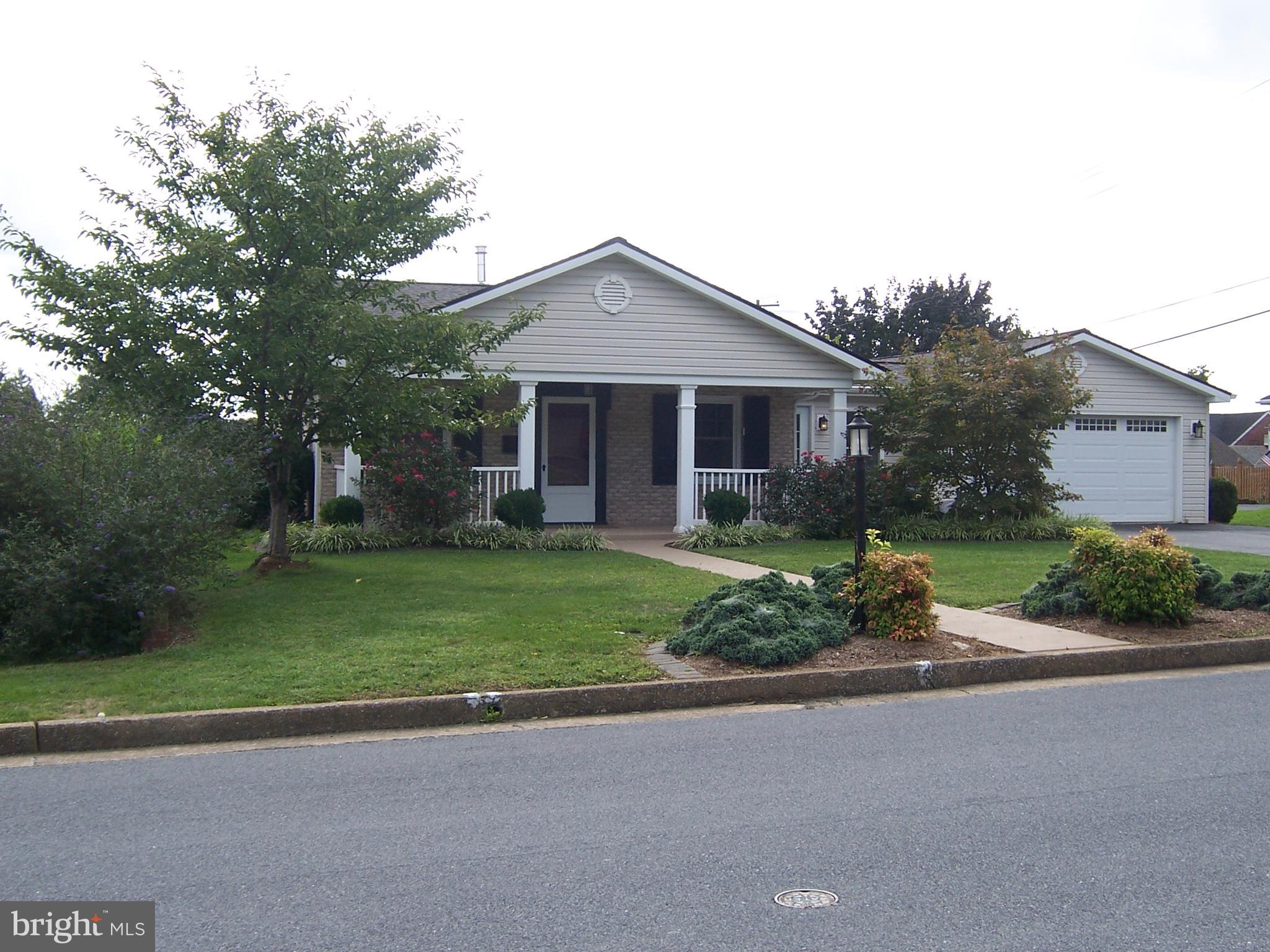 ROSEMONT - Residential