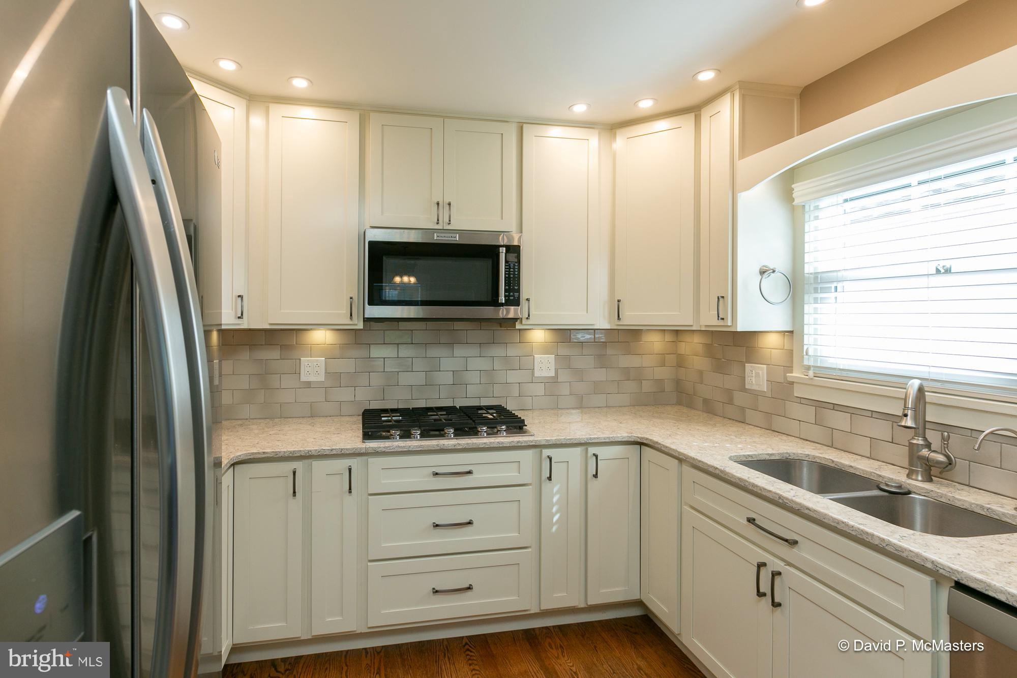 ROSEMONT - Residential