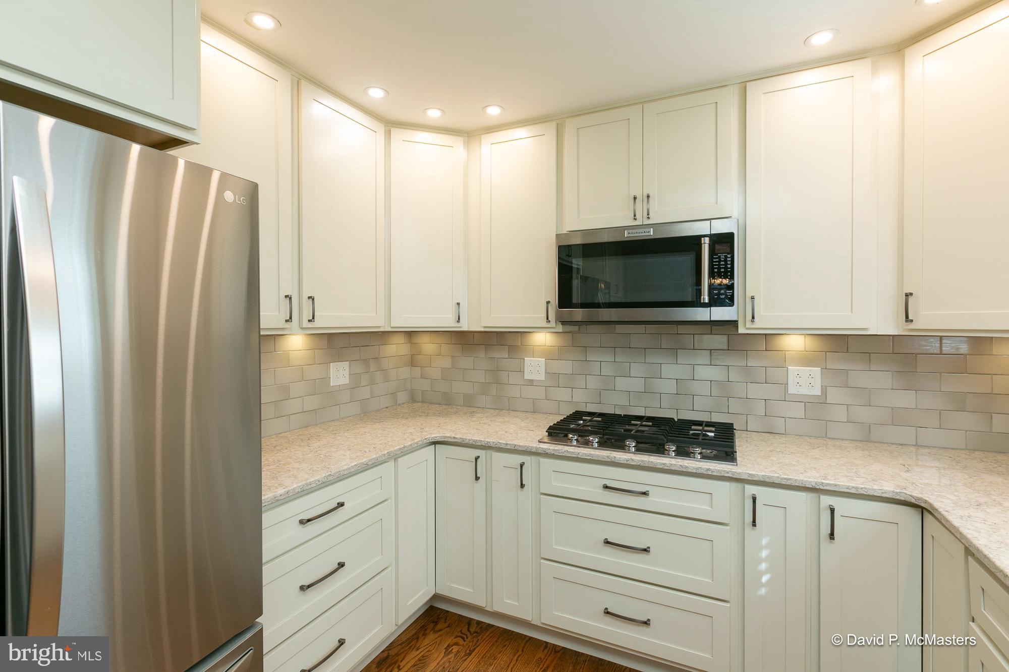 ROSEMONT - Residential