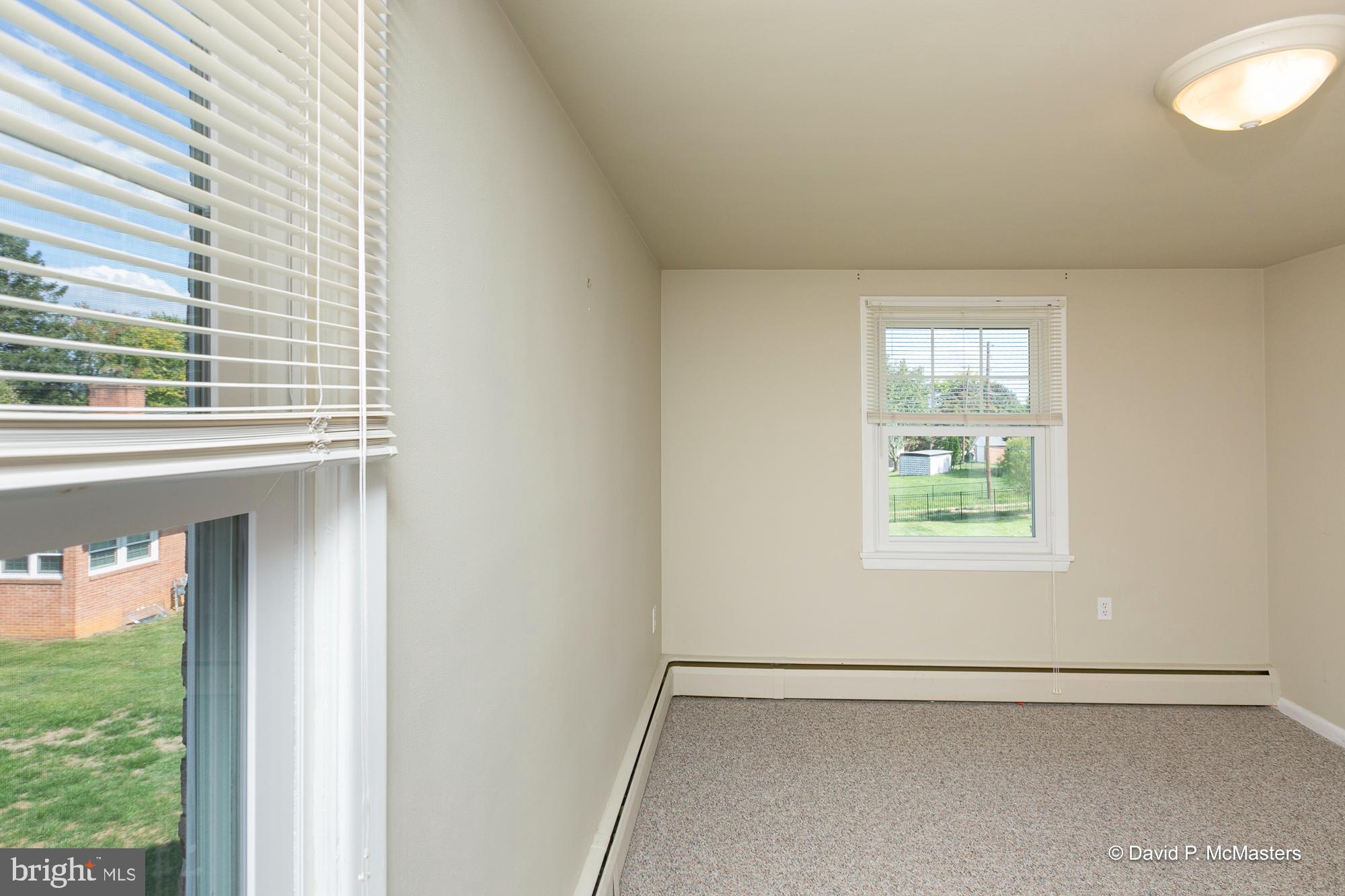 ROSEMONT - Residential