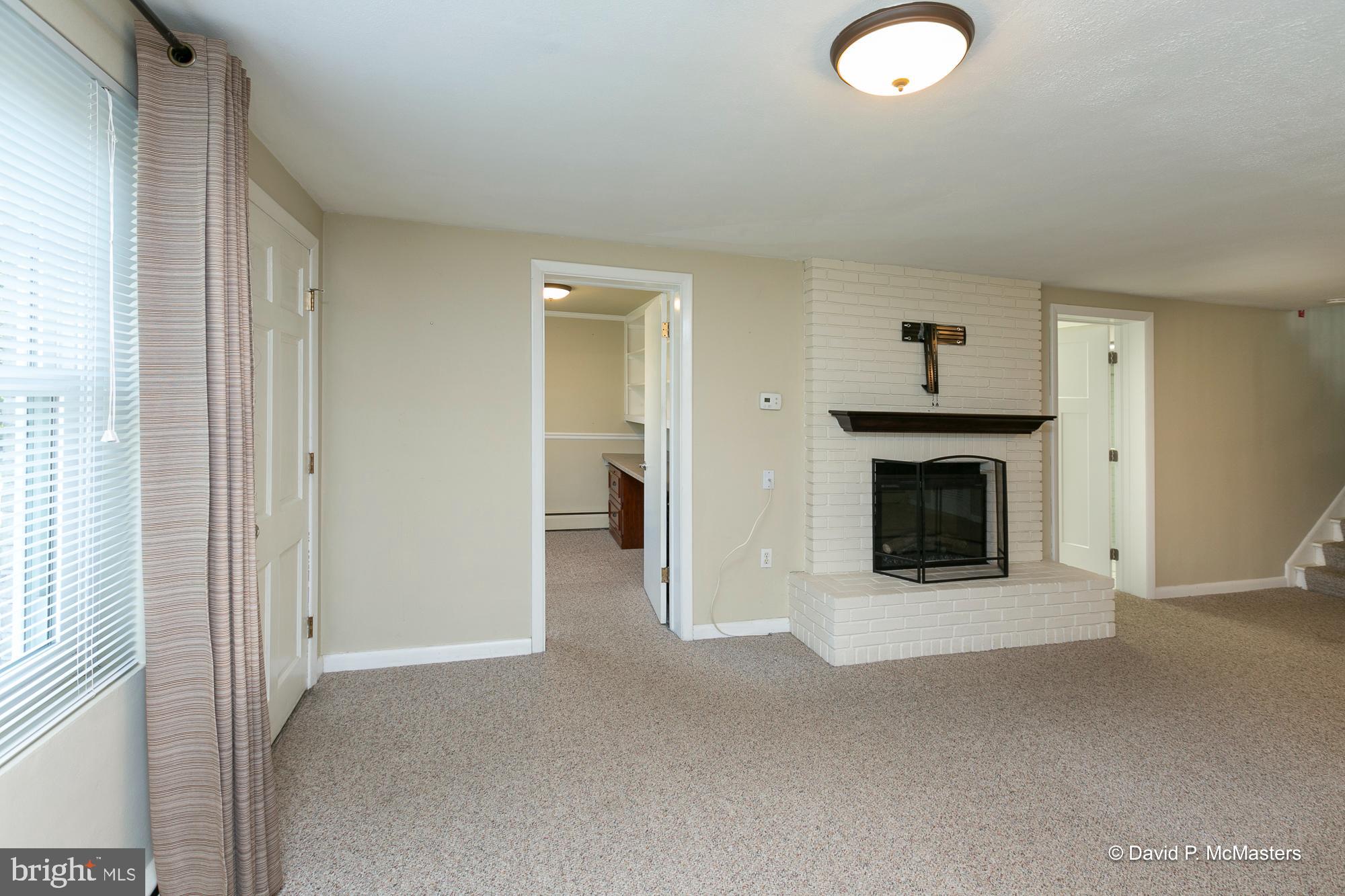 ROSEMONT - Residential