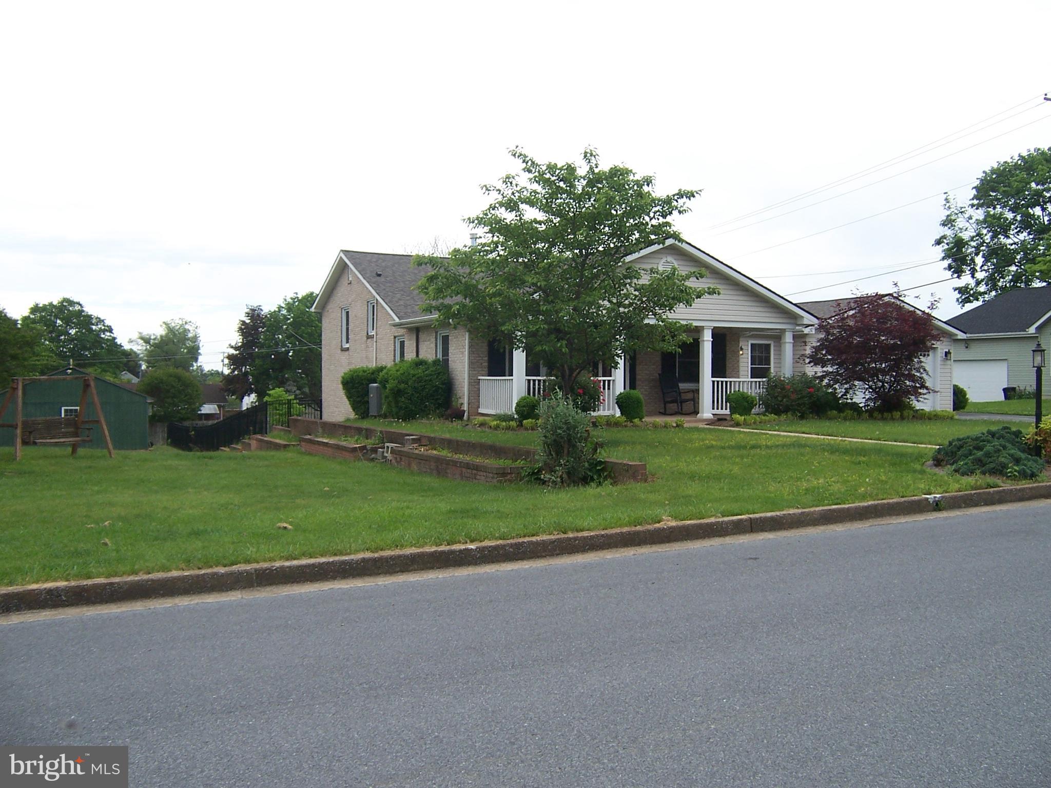 ROSEMONT - Residential