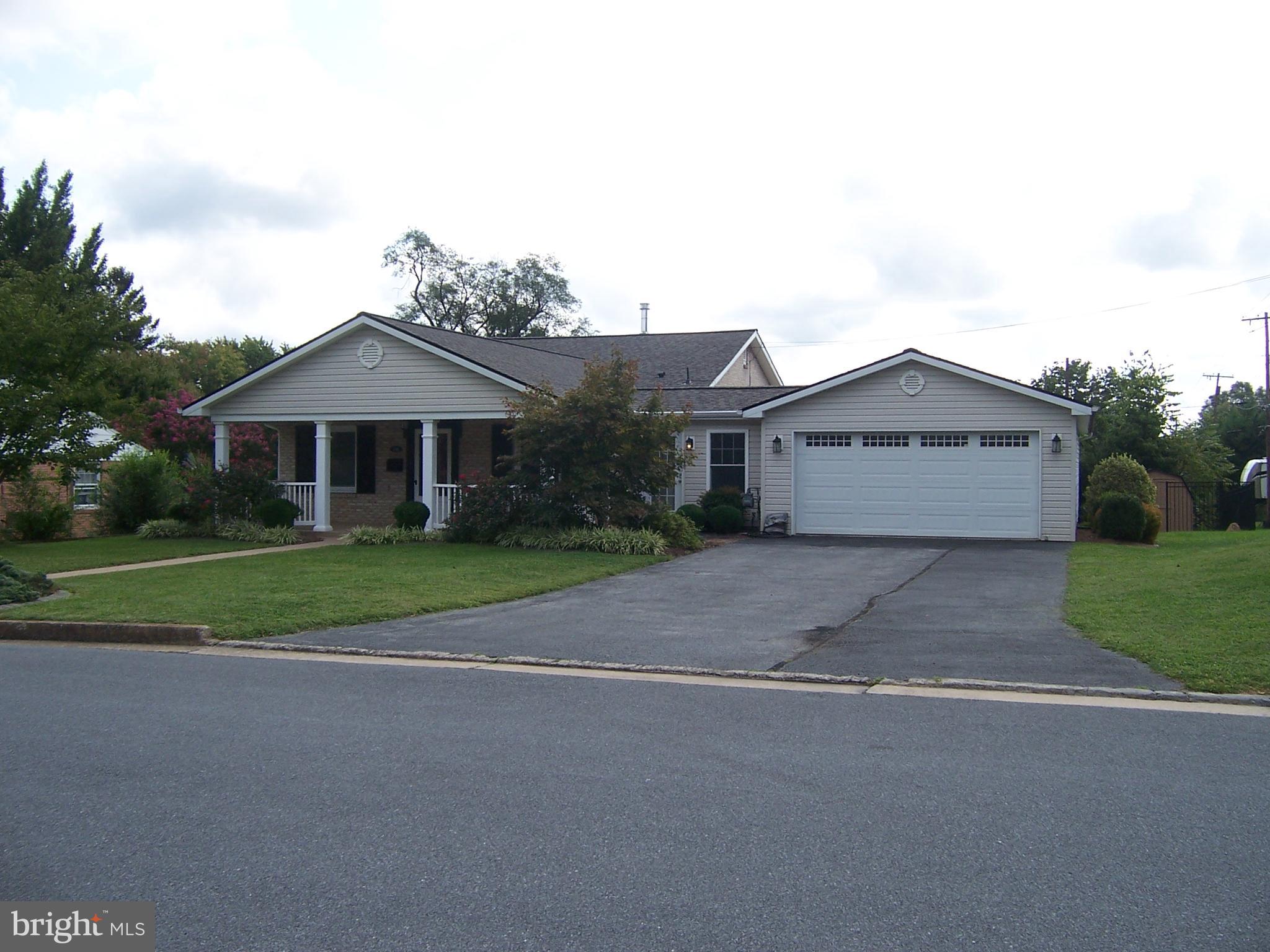 ROSEMONT - Residential