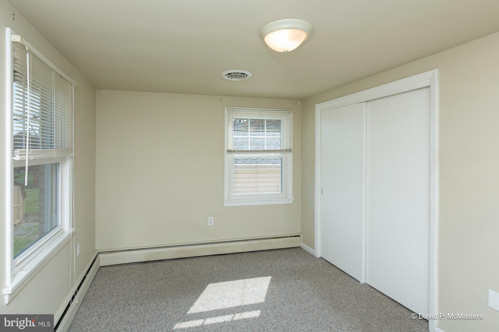 ROSEMONT - Residential