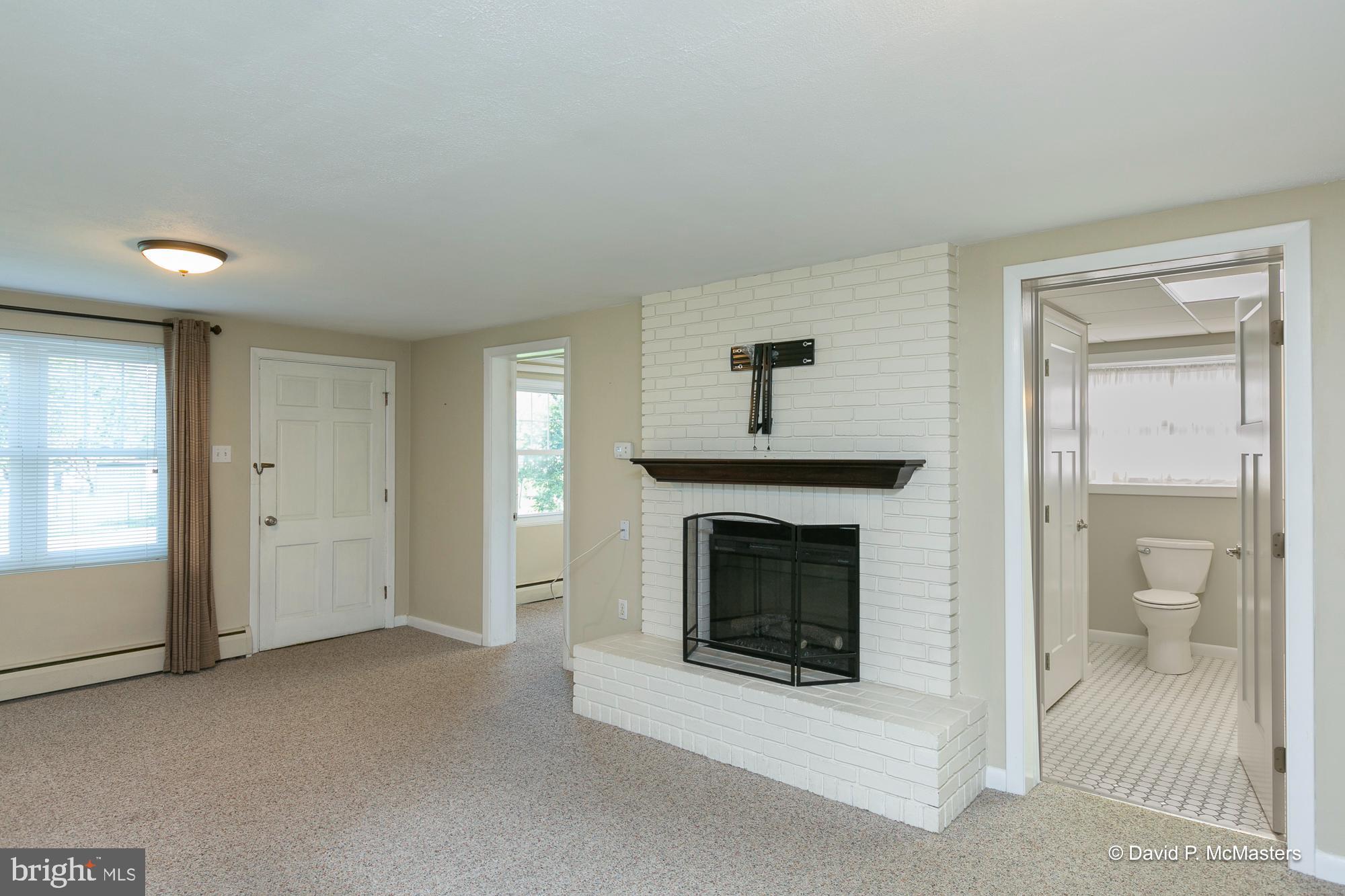 ROSEMONT - Residential