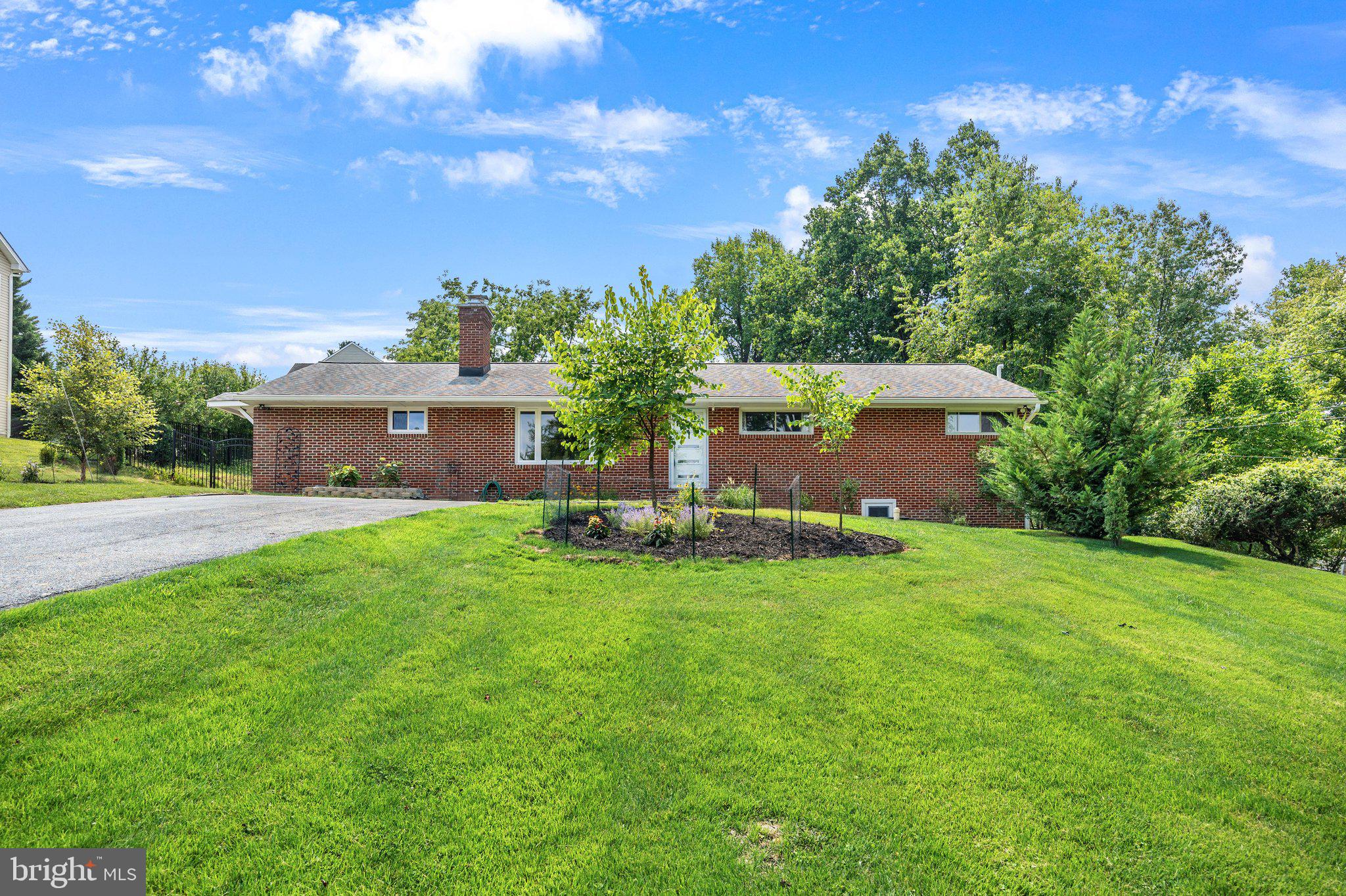 4786 BEECHWOOD ROAD