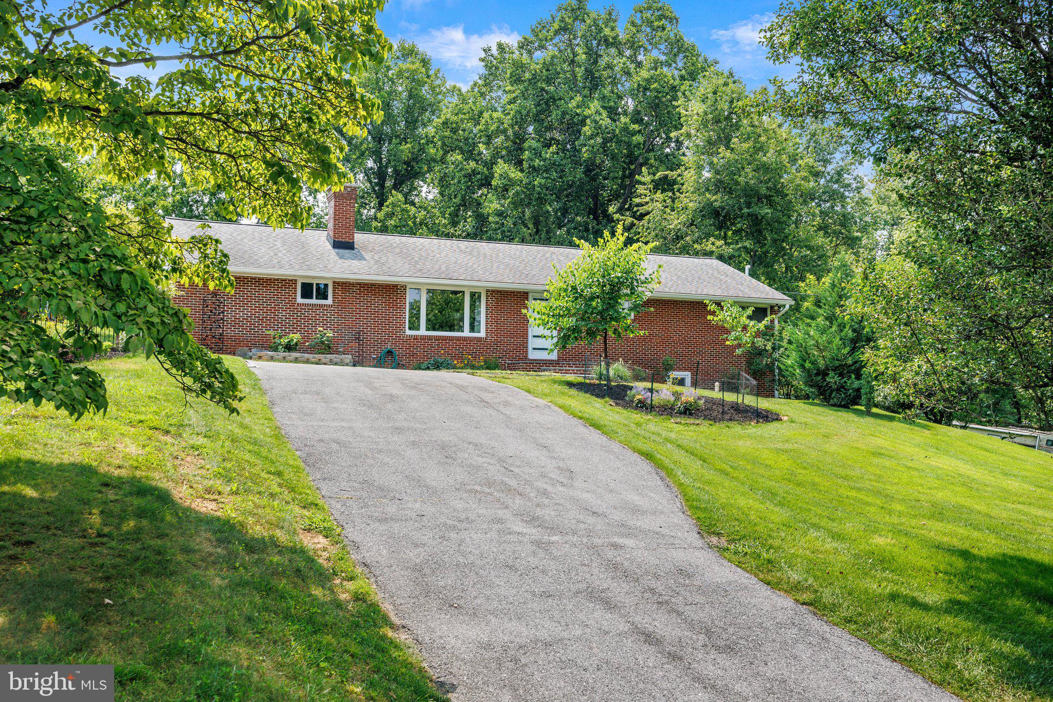 4786 BEECHWOOD ROAD