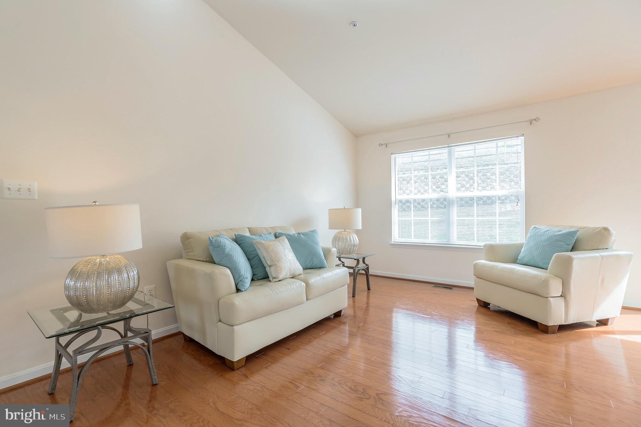 CAMPFIRE HILLS - Residential