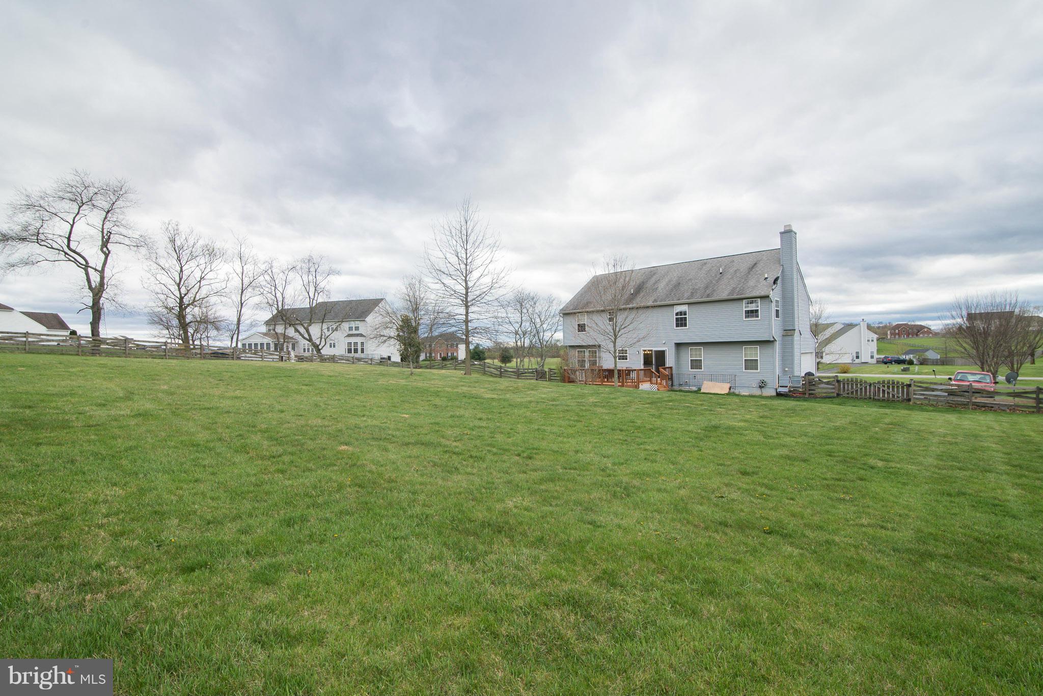 SPRUCE HILL ESTATES - Residential