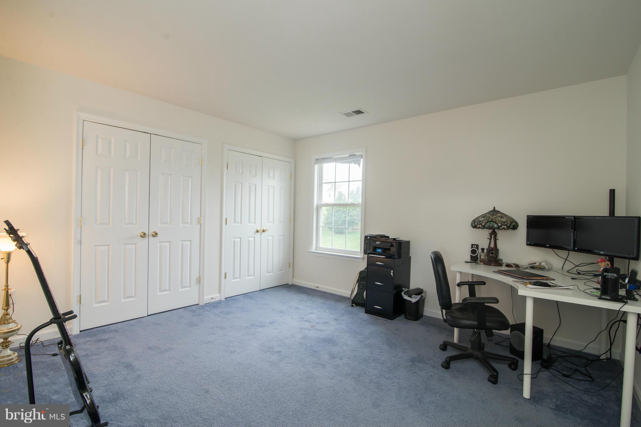 SPRUCE HILL ESTATES - Residential