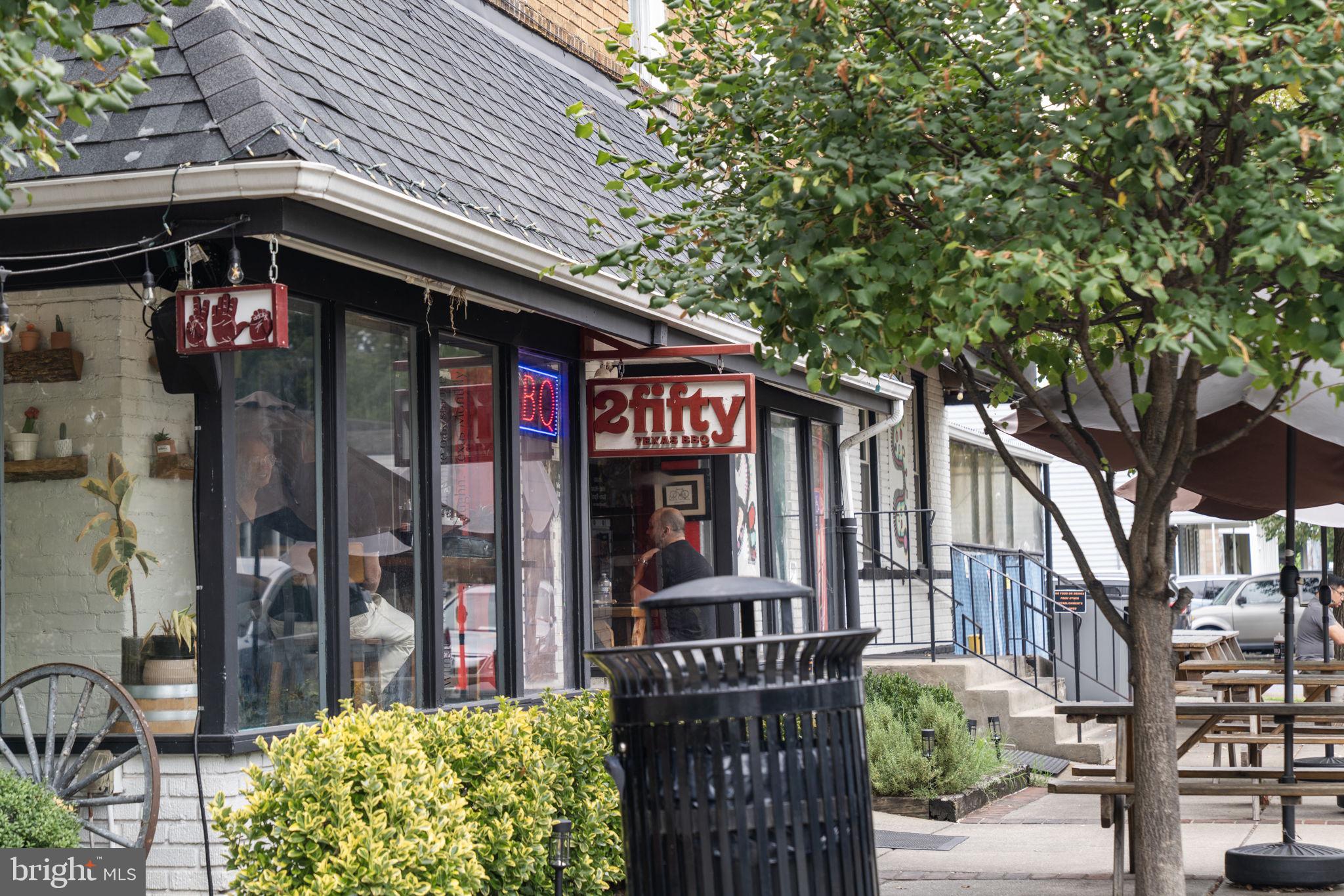 RIVERDALE PARK - Residential