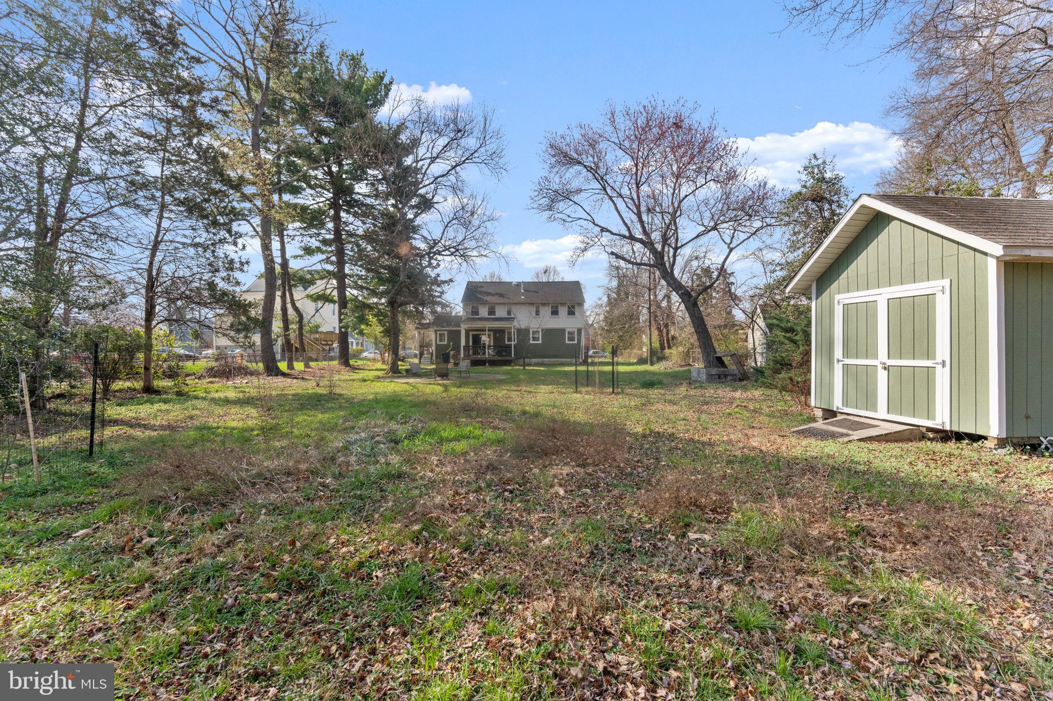 RIVERDALE PARK - Residential