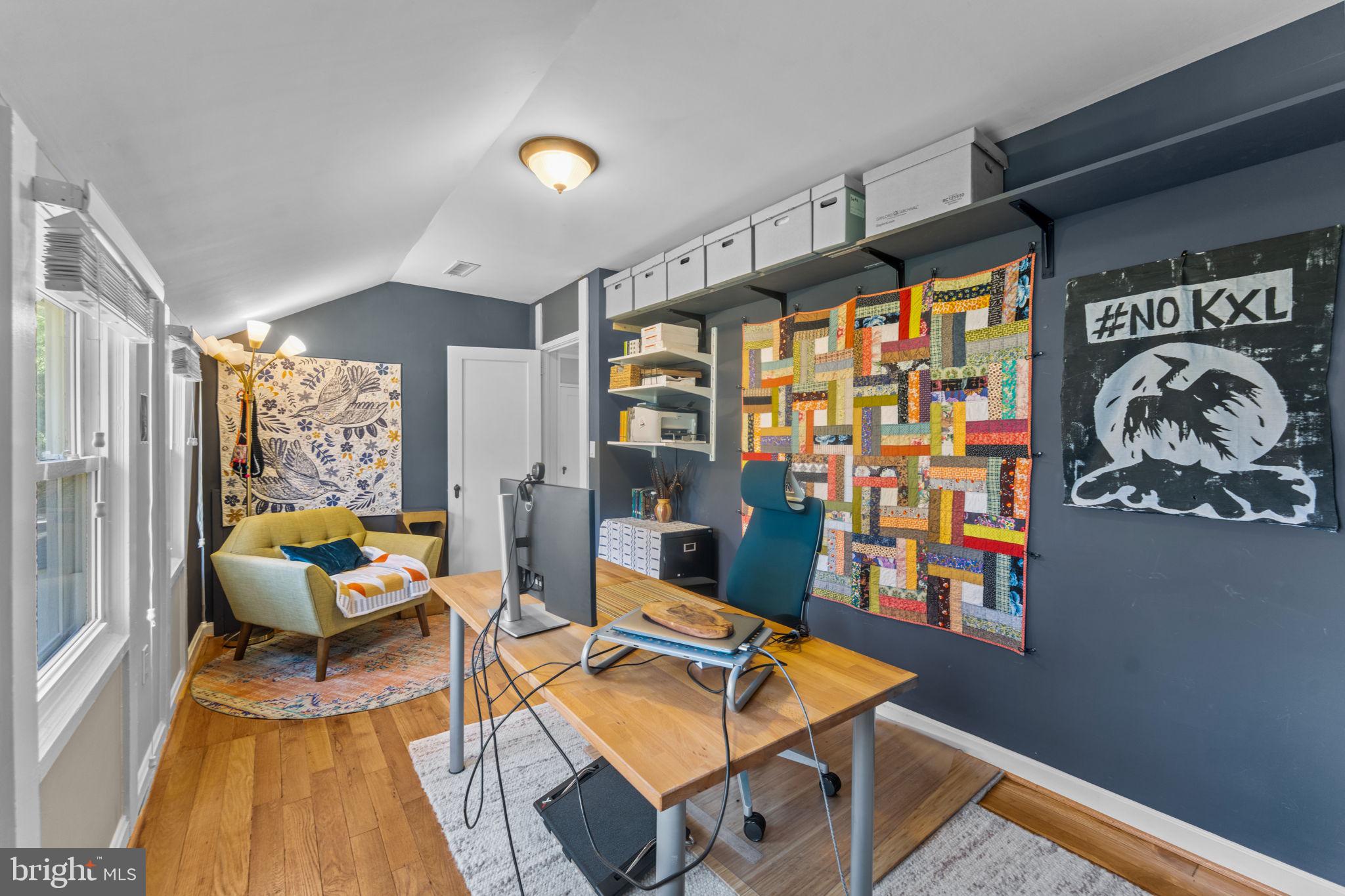 RIVERDALE PARK - Residential