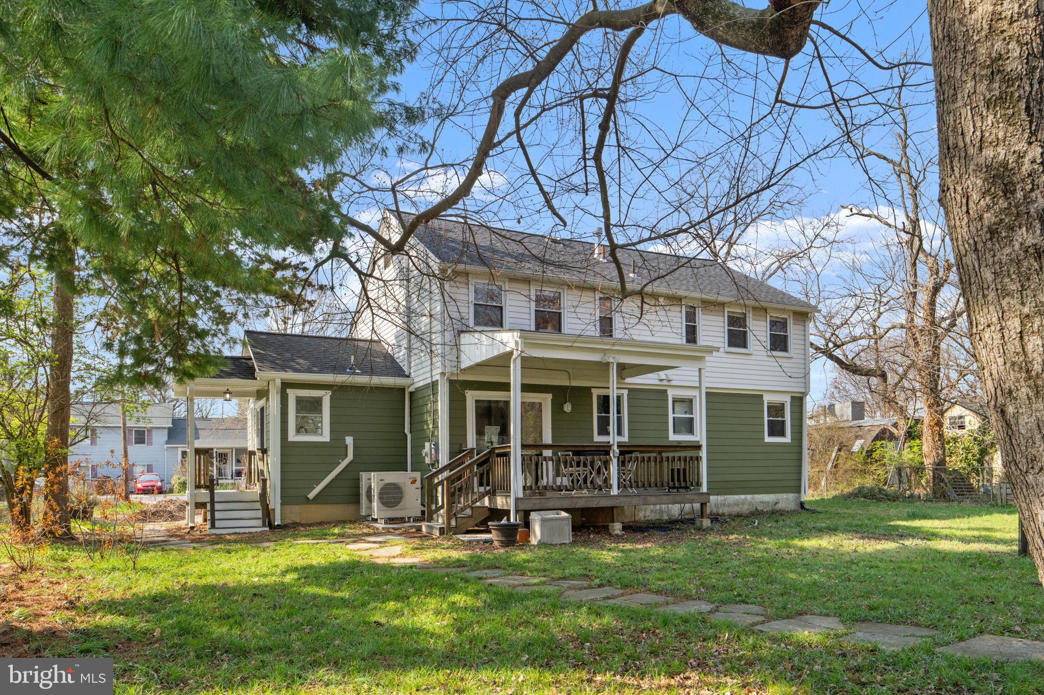 RIVERDALE PARK - Residential