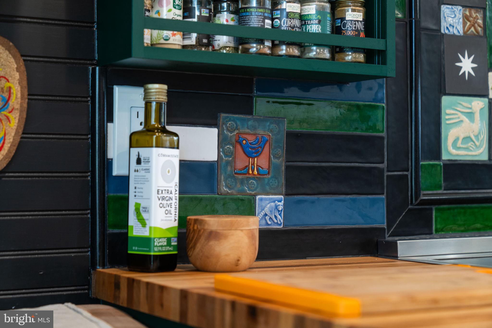 RIVERDALE PARK - Residential