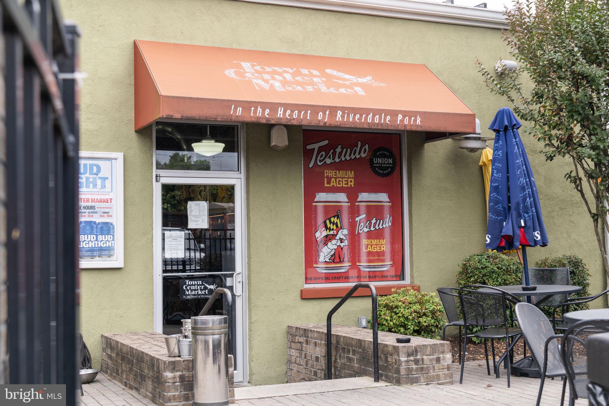 RIVERDALE PARK - Residential