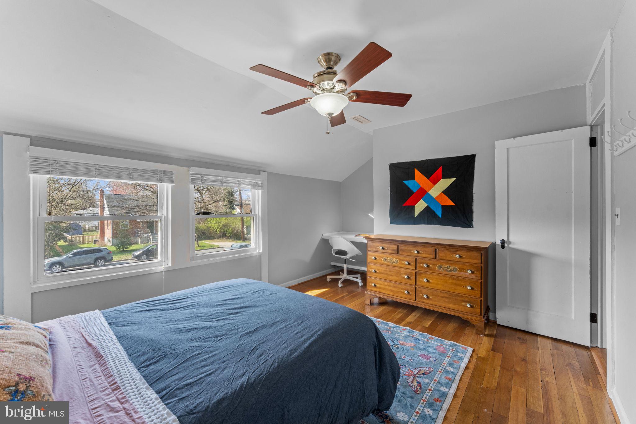 RIVERDALE PARK - Residential