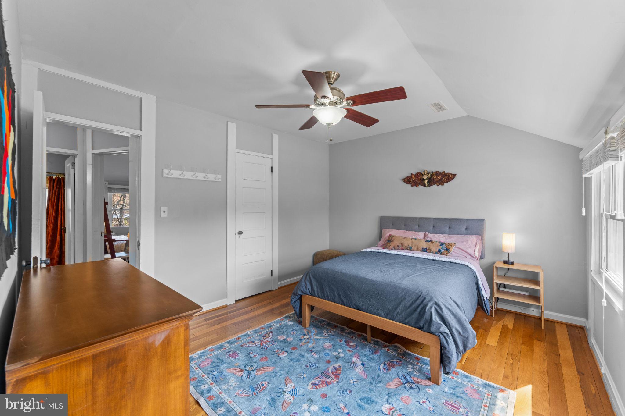 RIVERDALE PARK - Residential