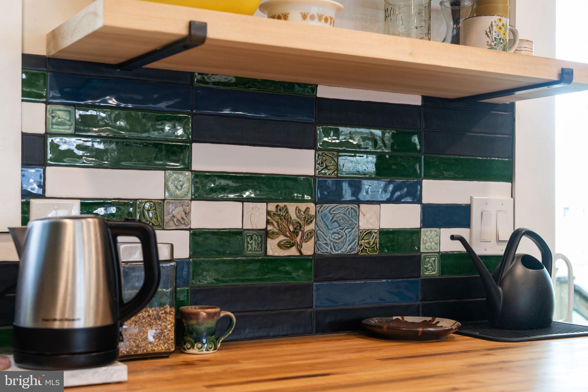 RIVERDALE PARK - Residential