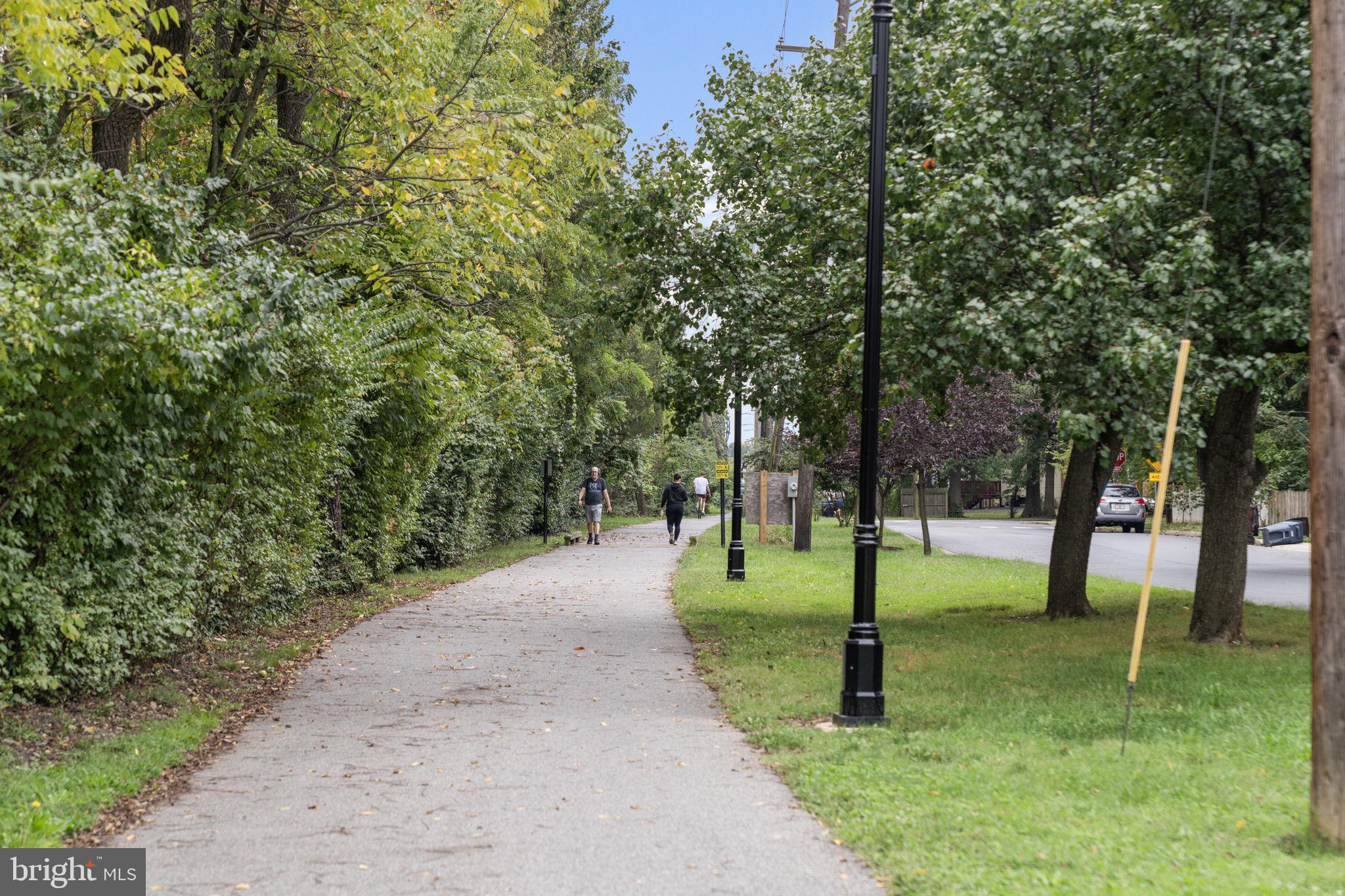 RIVERDALE PARK - Residential
